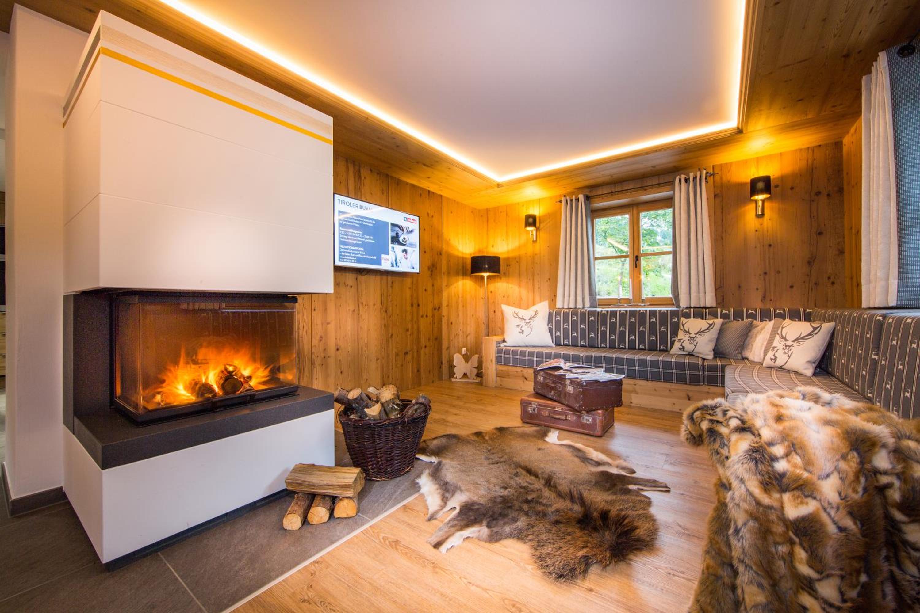 Deluxe five-bedroom Chalet with Sauna photo 2
