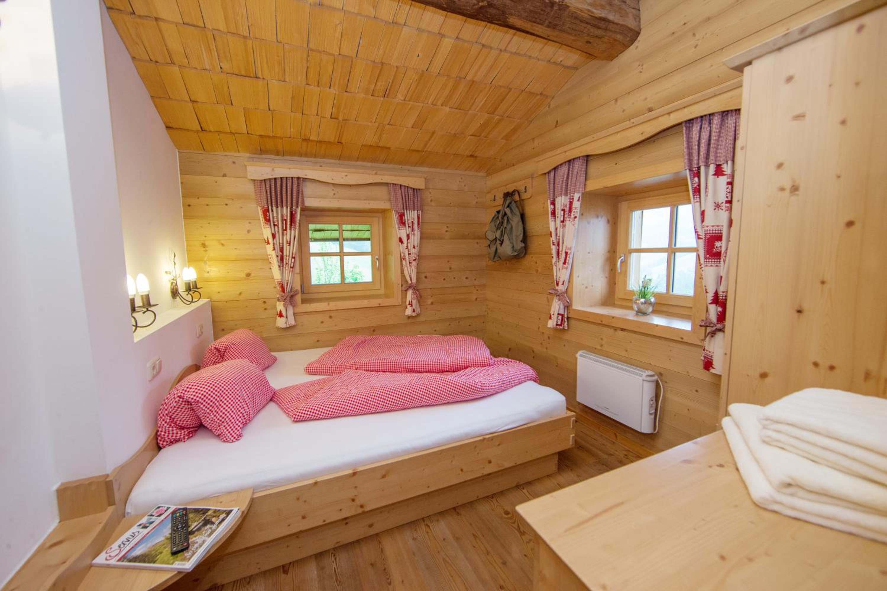 Five-Bedroom Chalet with Sauna photo 3