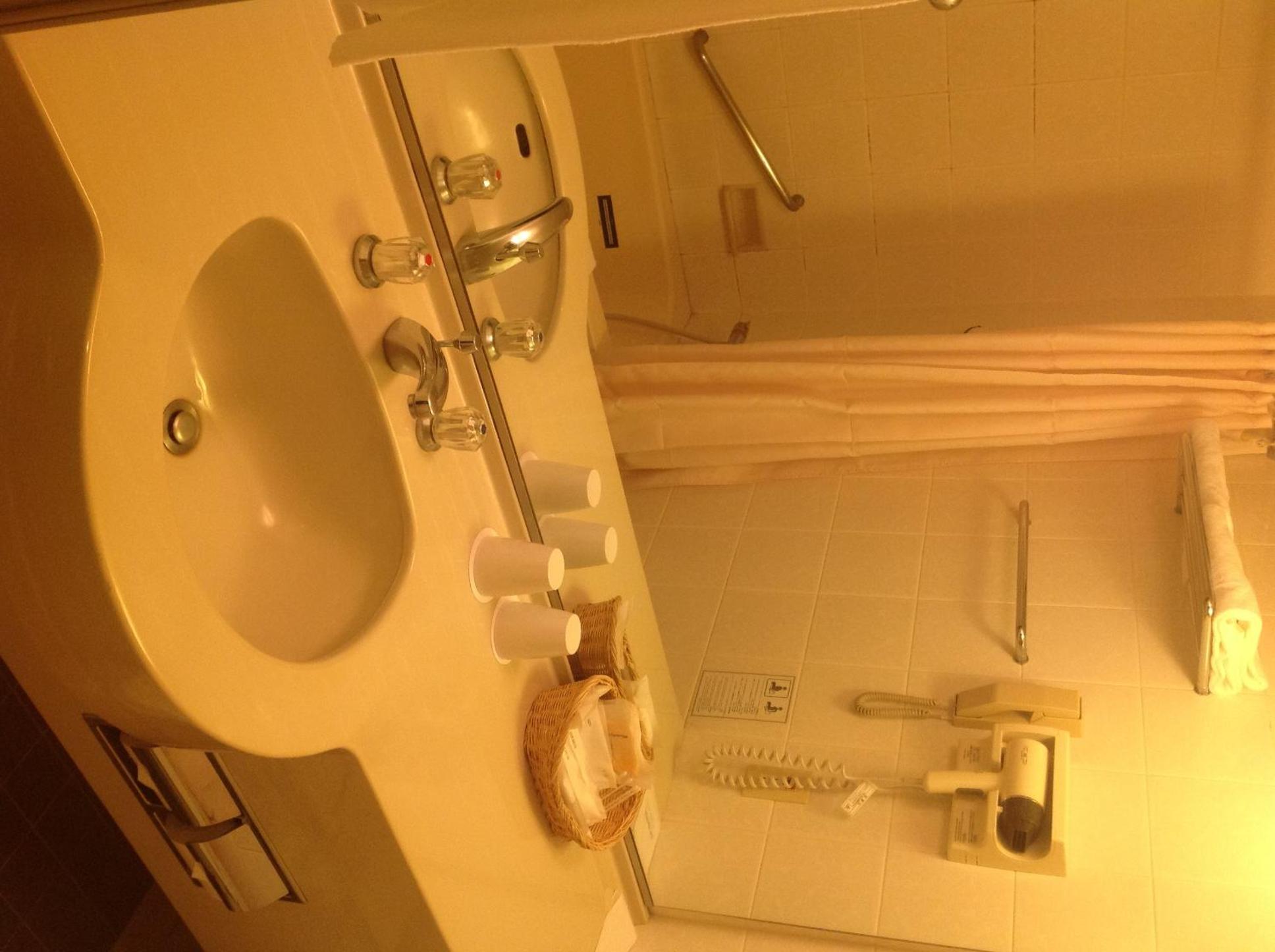 Small Double Room - Photo 2