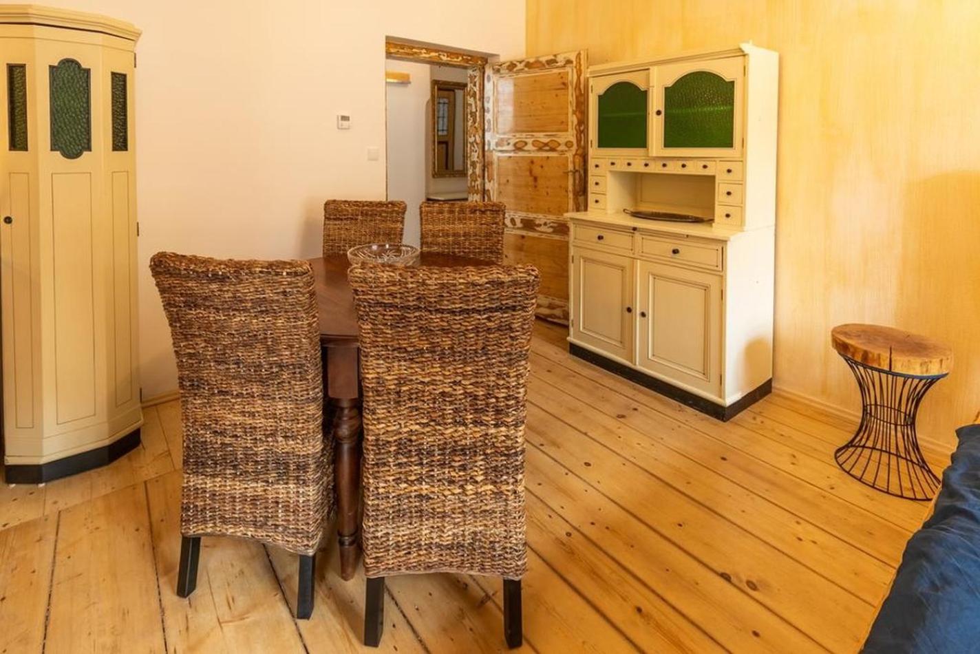 One-Bedroom Apartment - Photo 10