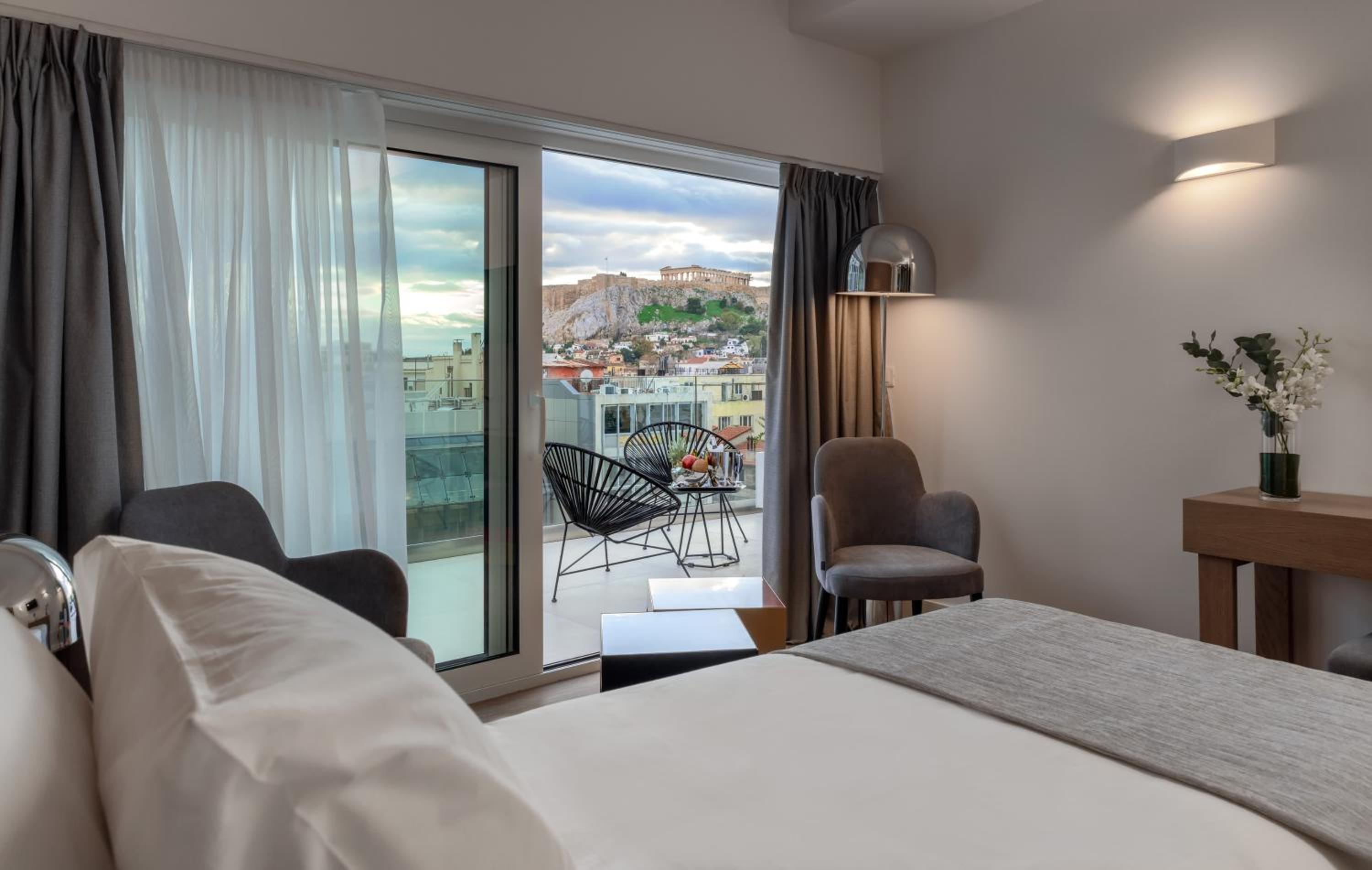 Deluxe Room with Hammam and Acropolis view photo 2