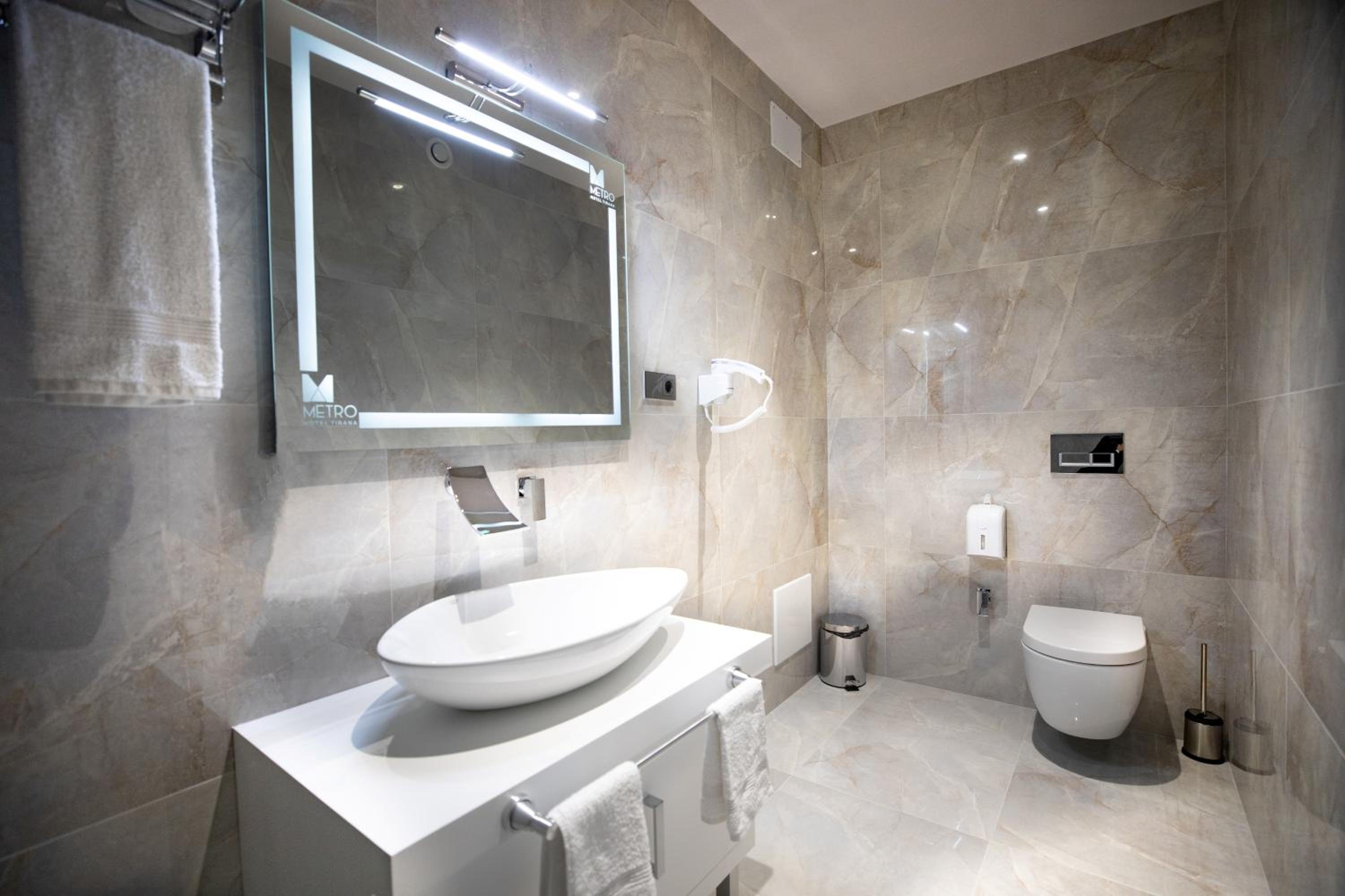 Double or Twin Room photo 2