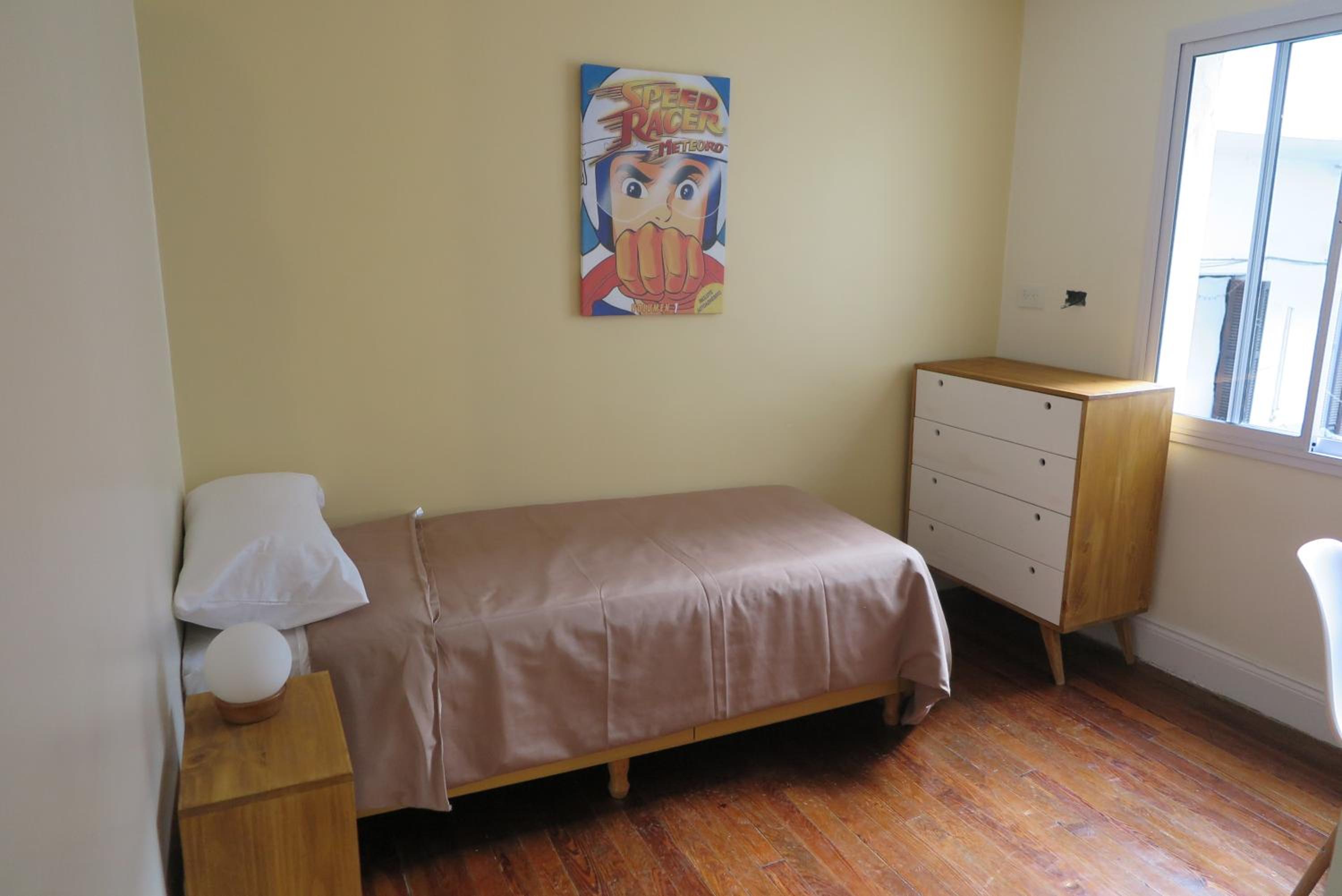 Single Room with Shared Bathroom