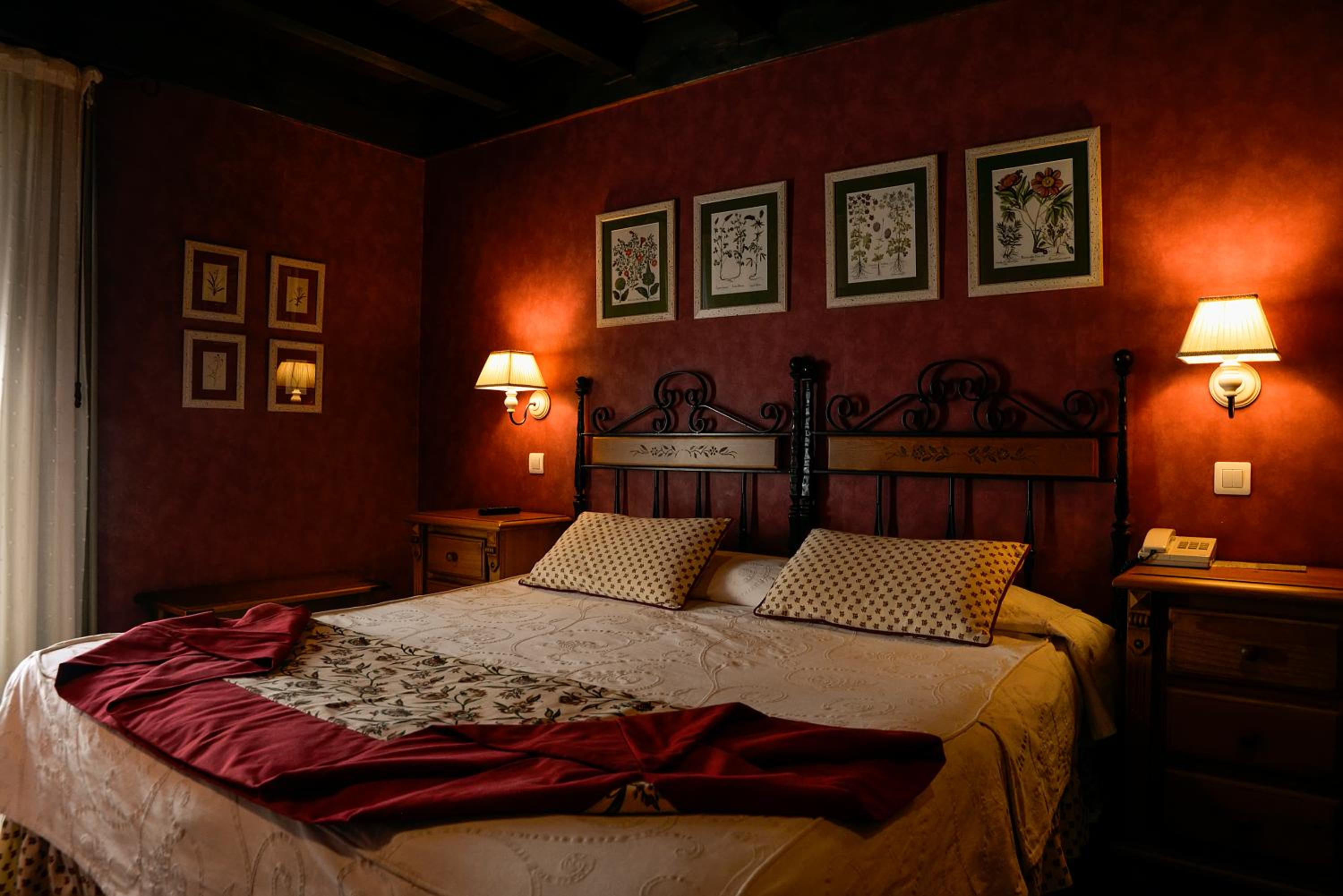Family Room - Photo 10