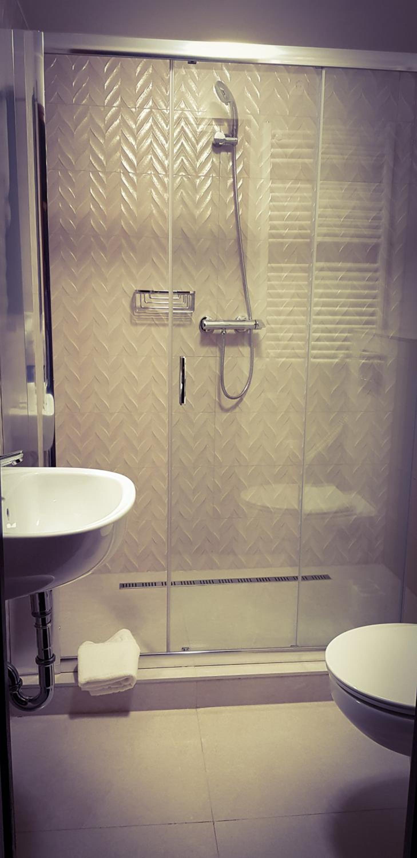 Superior Triple Room - Photo 17