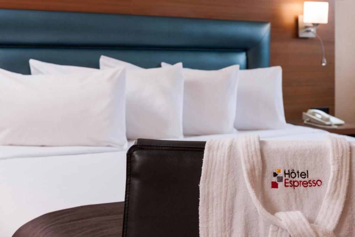 Basic Room, 1 King Bed photo 1