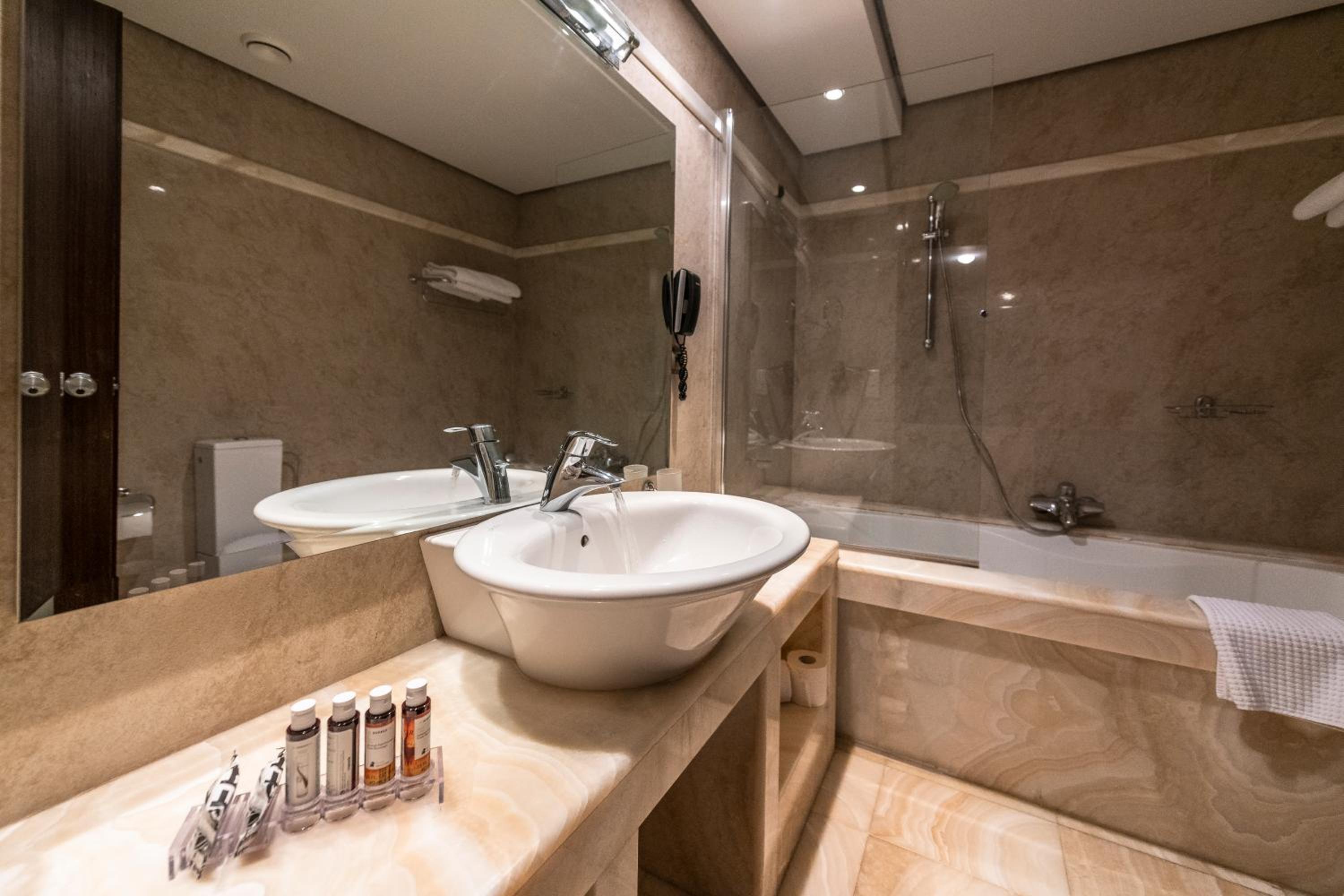 Grand Suite - Photo 4
