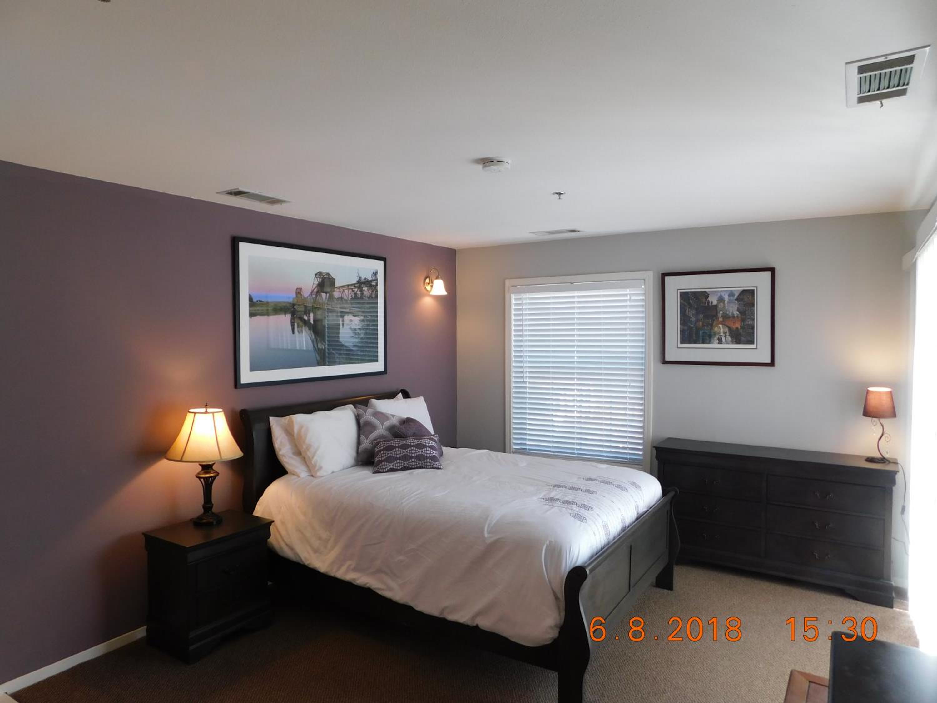 Queen Room with Spa Bath - Photo 2