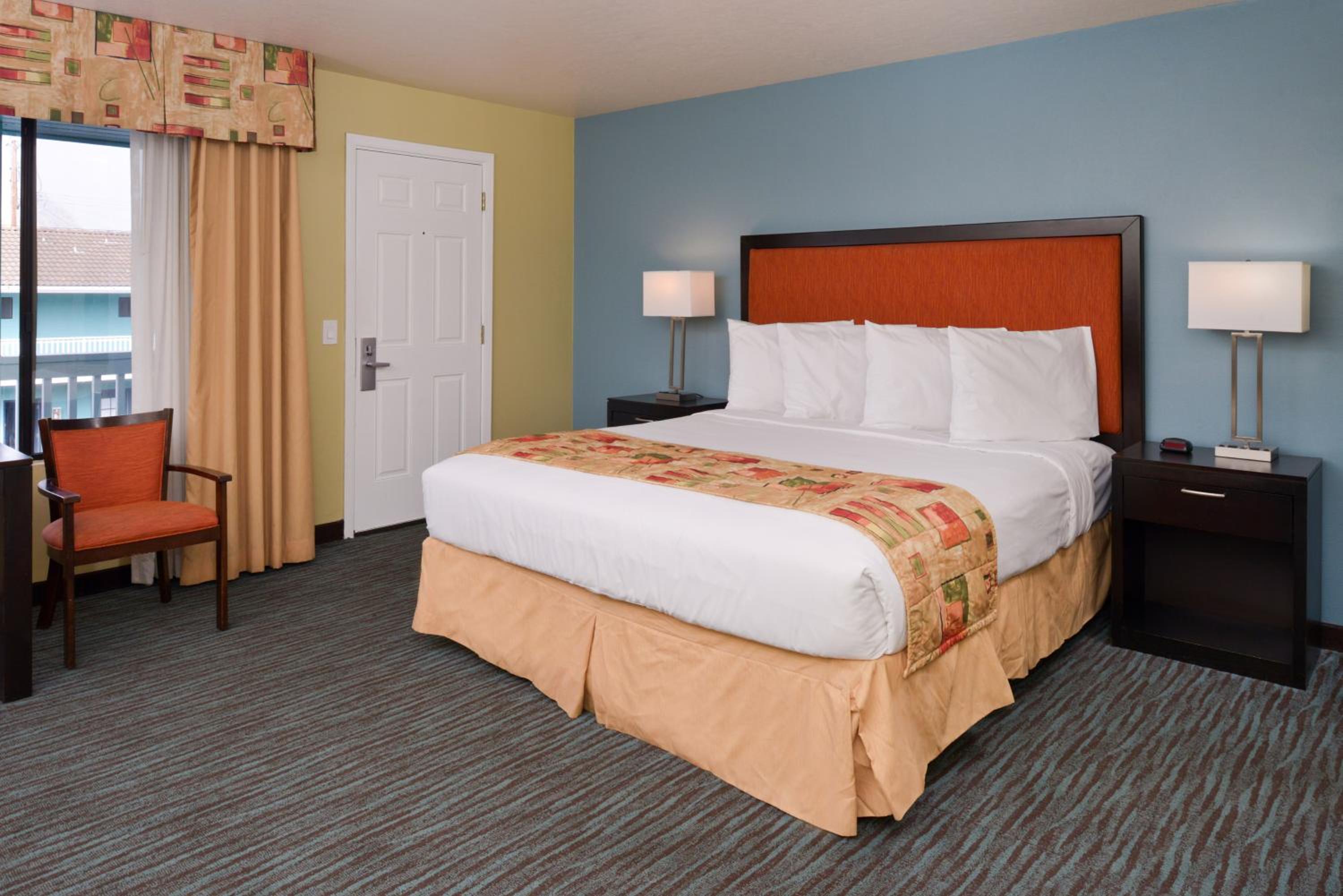 Queen Room - Photo 2