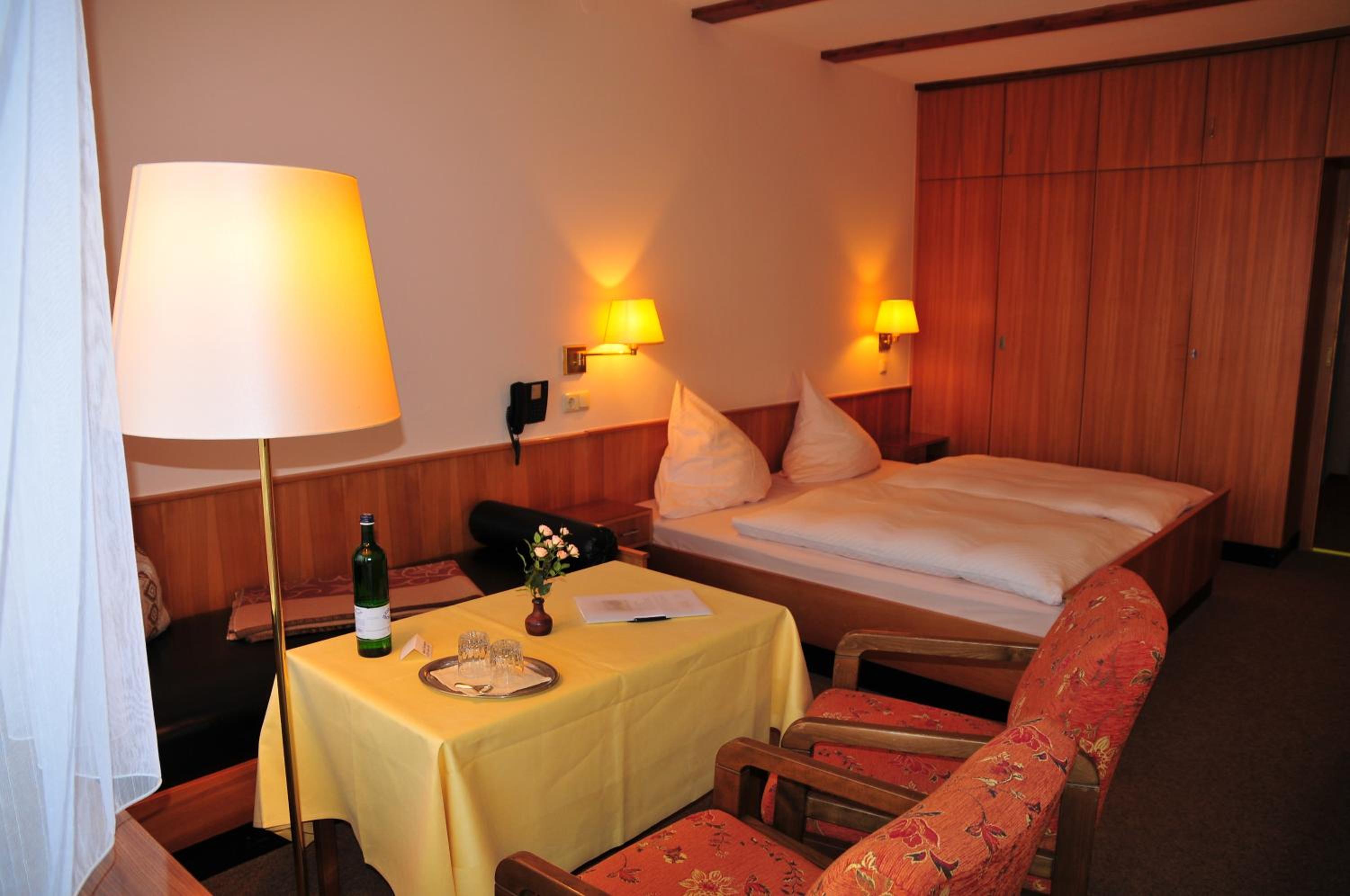 Double Room - Photo 1