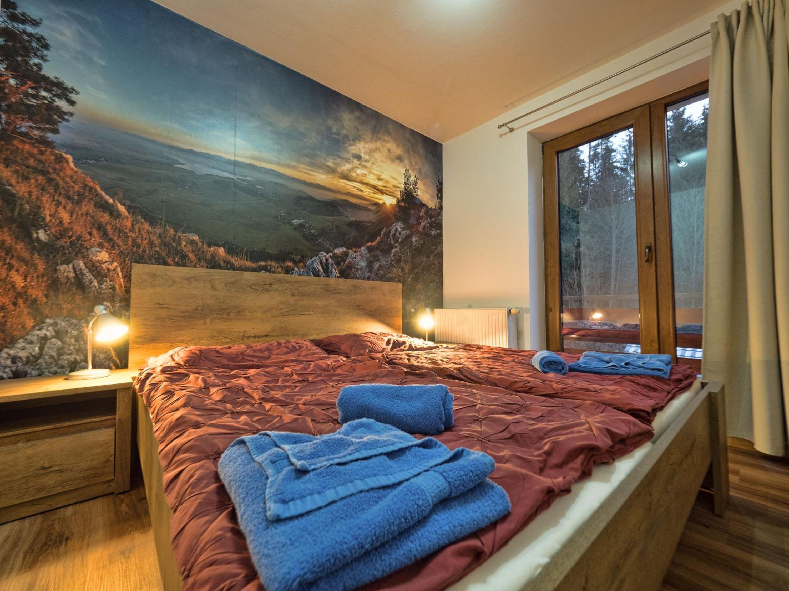 One-Bedroom Apartment with Balcony photo 1
