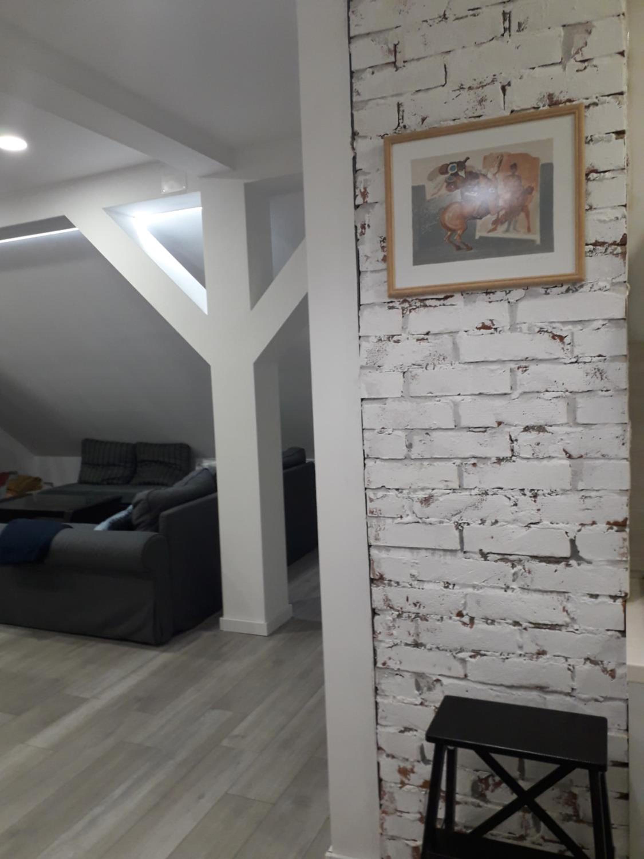 Studio Apartment - Photo 18