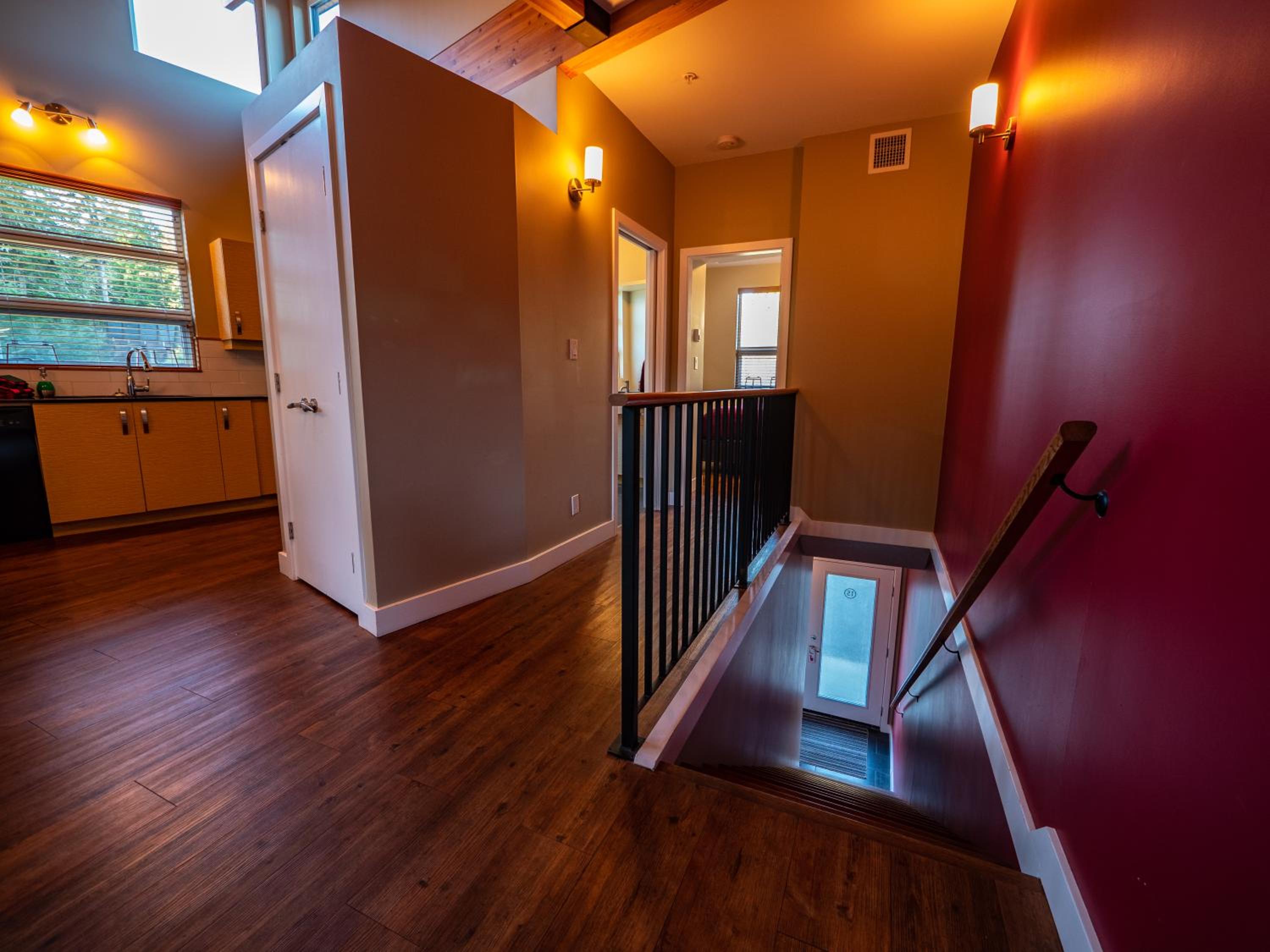 Superior One-Bedroom Apartment photo 1