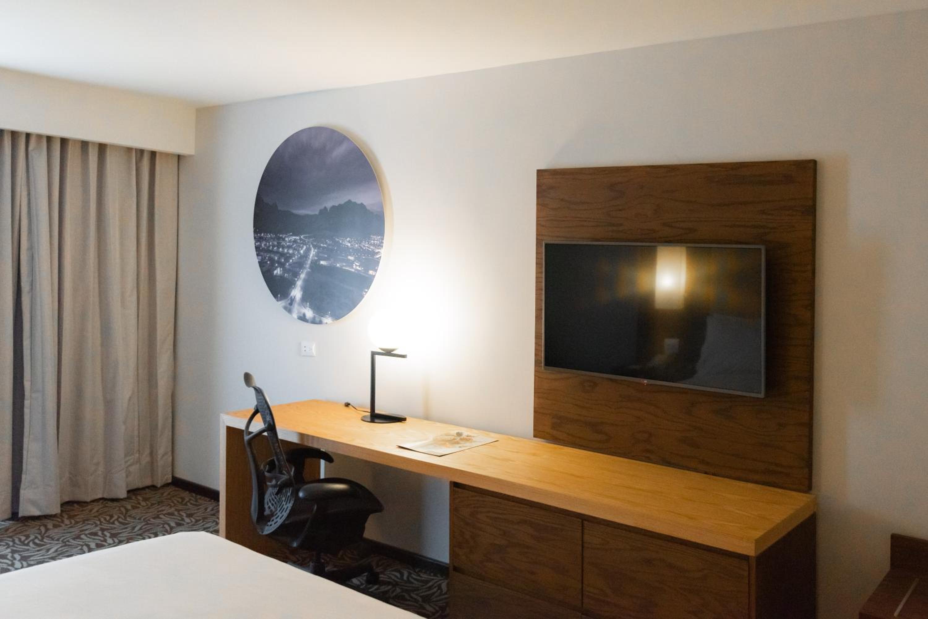 Superior Double Room with Two Double Beds - Photo 6