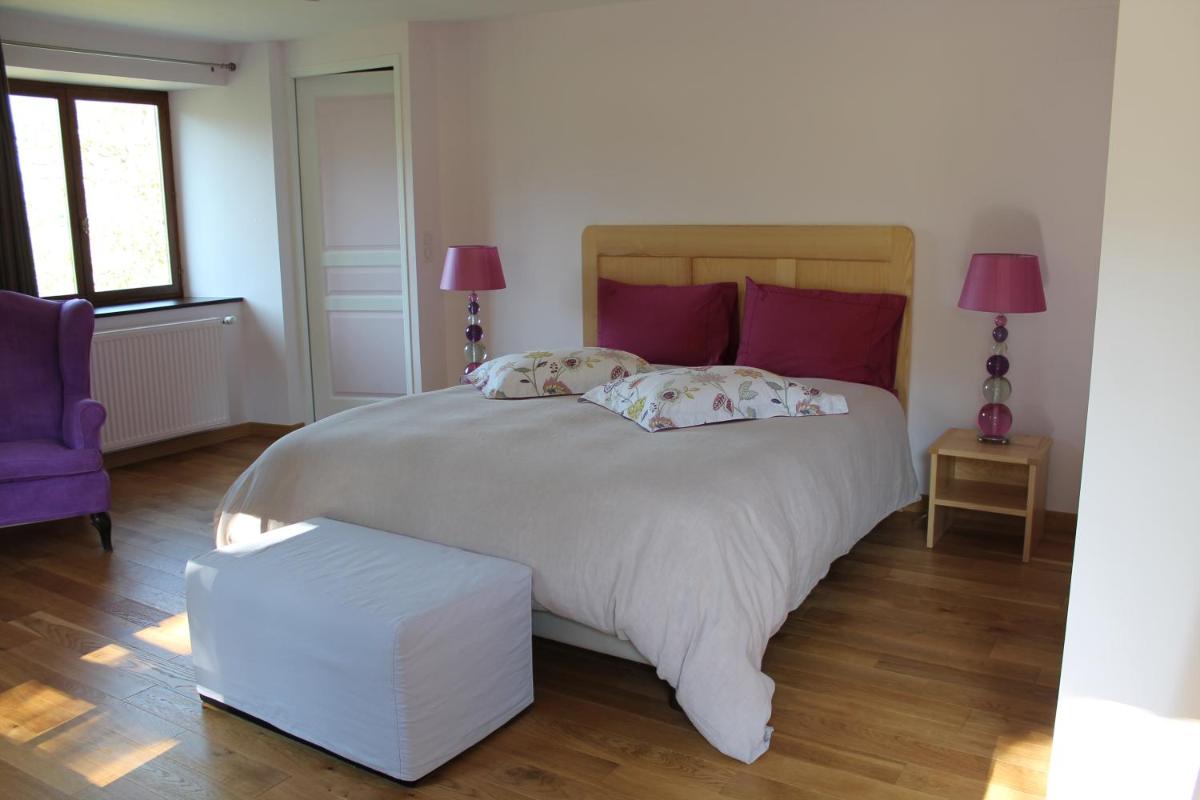 Double Room with Private Bathroom photo 1