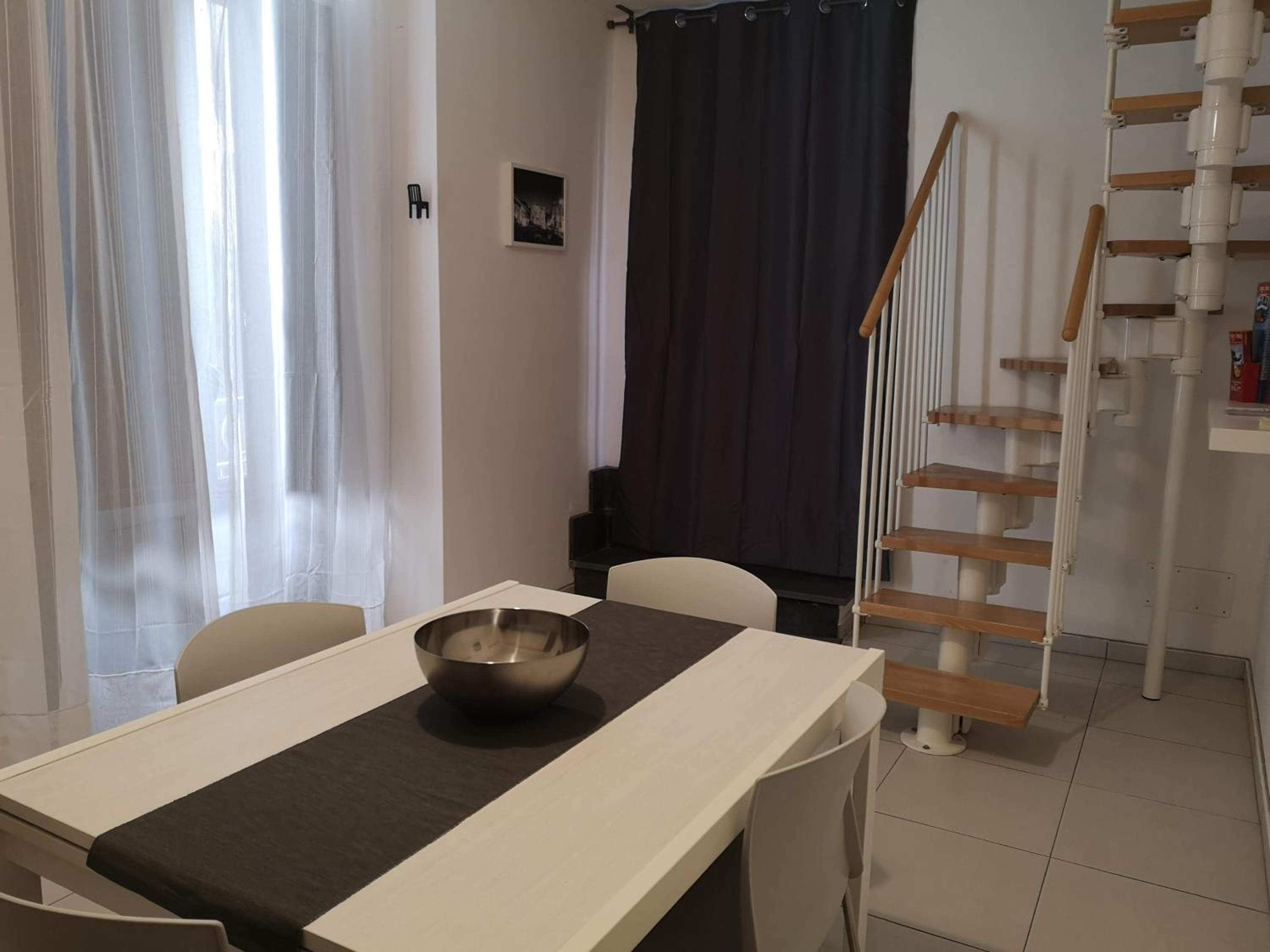 Duplex Apartment - Photo 6
