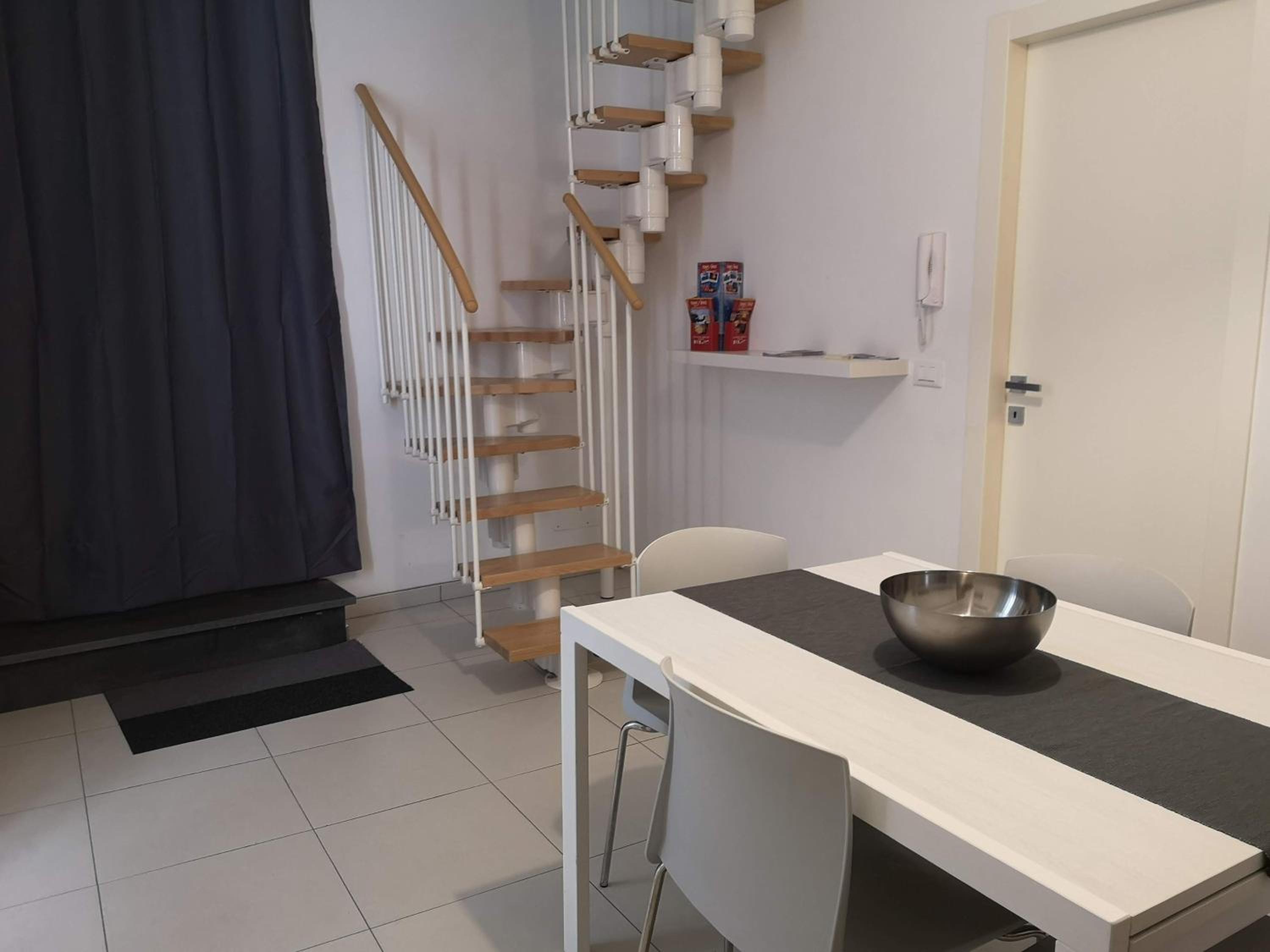 Duplex Apartment - Photo 5