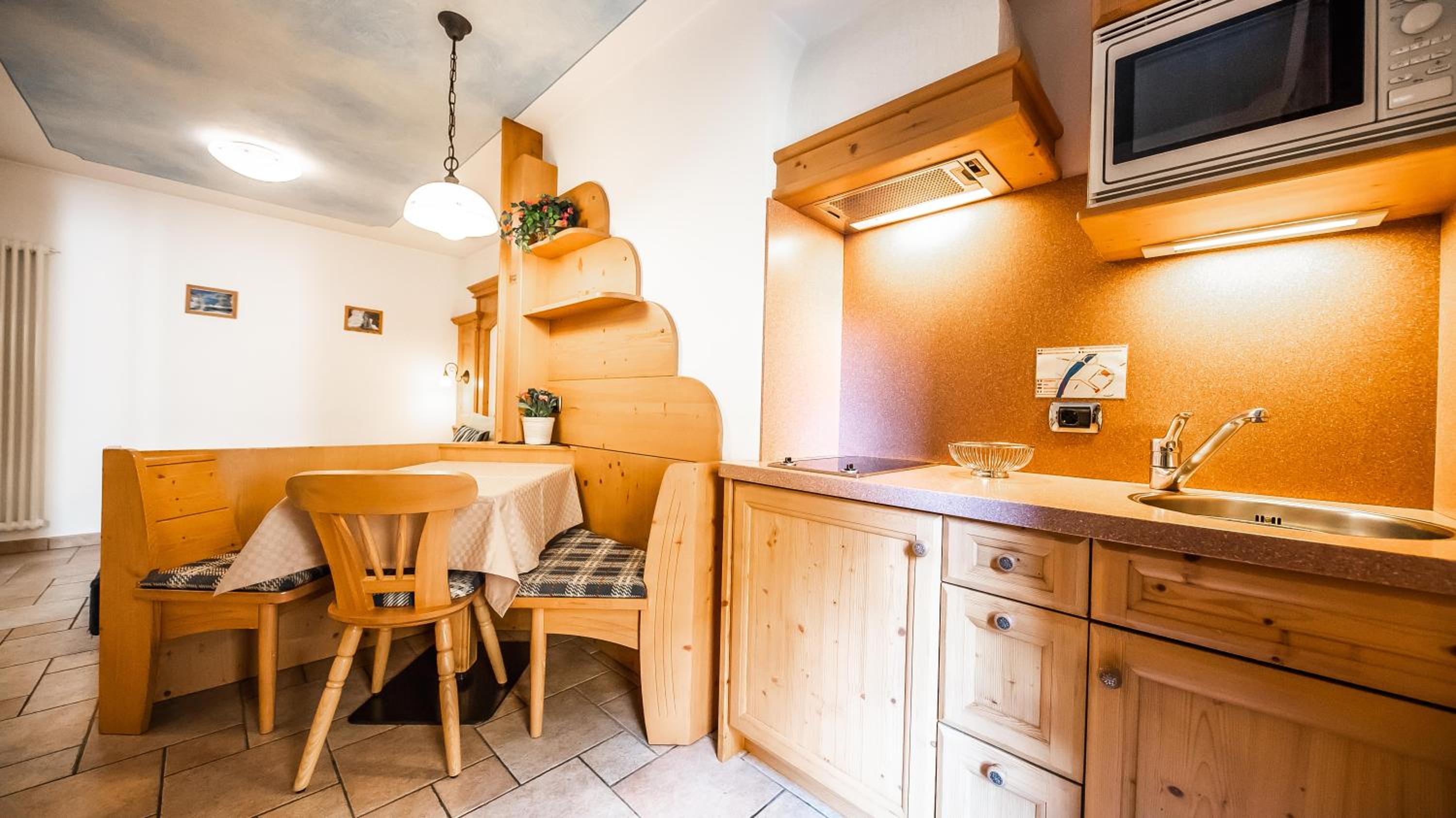 Studio Apartment photo 3