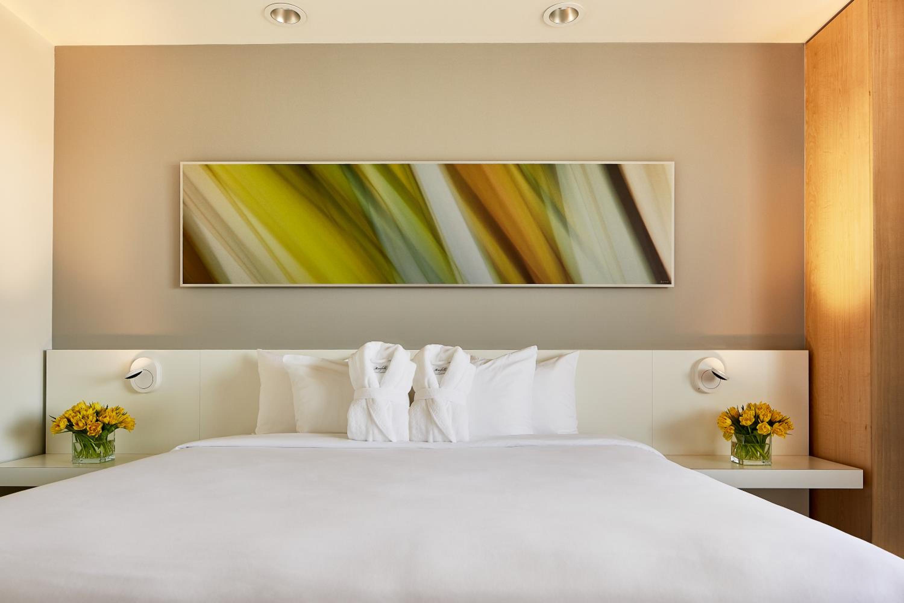 Suite photo 1
