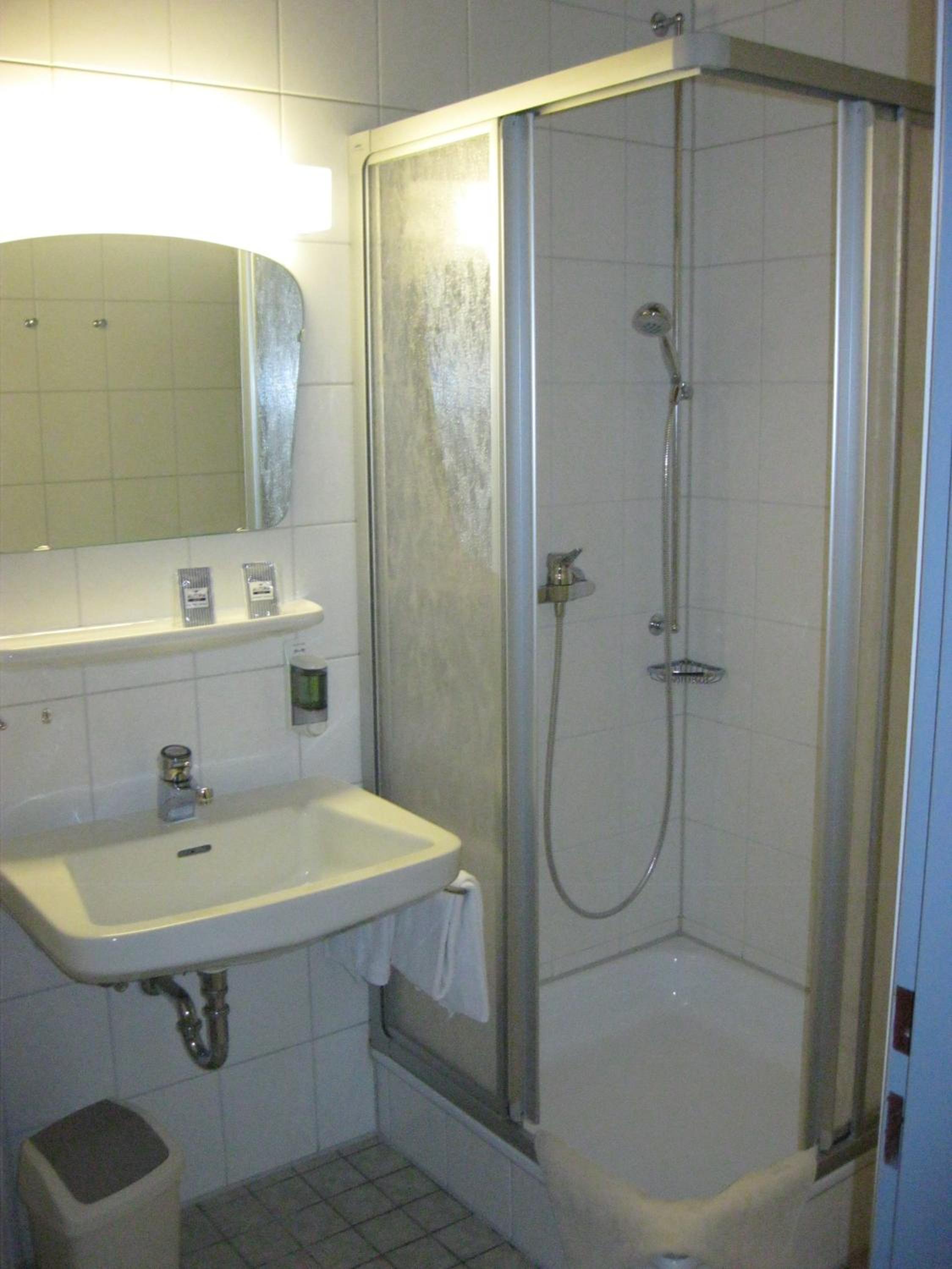 Double Room - Photo 3