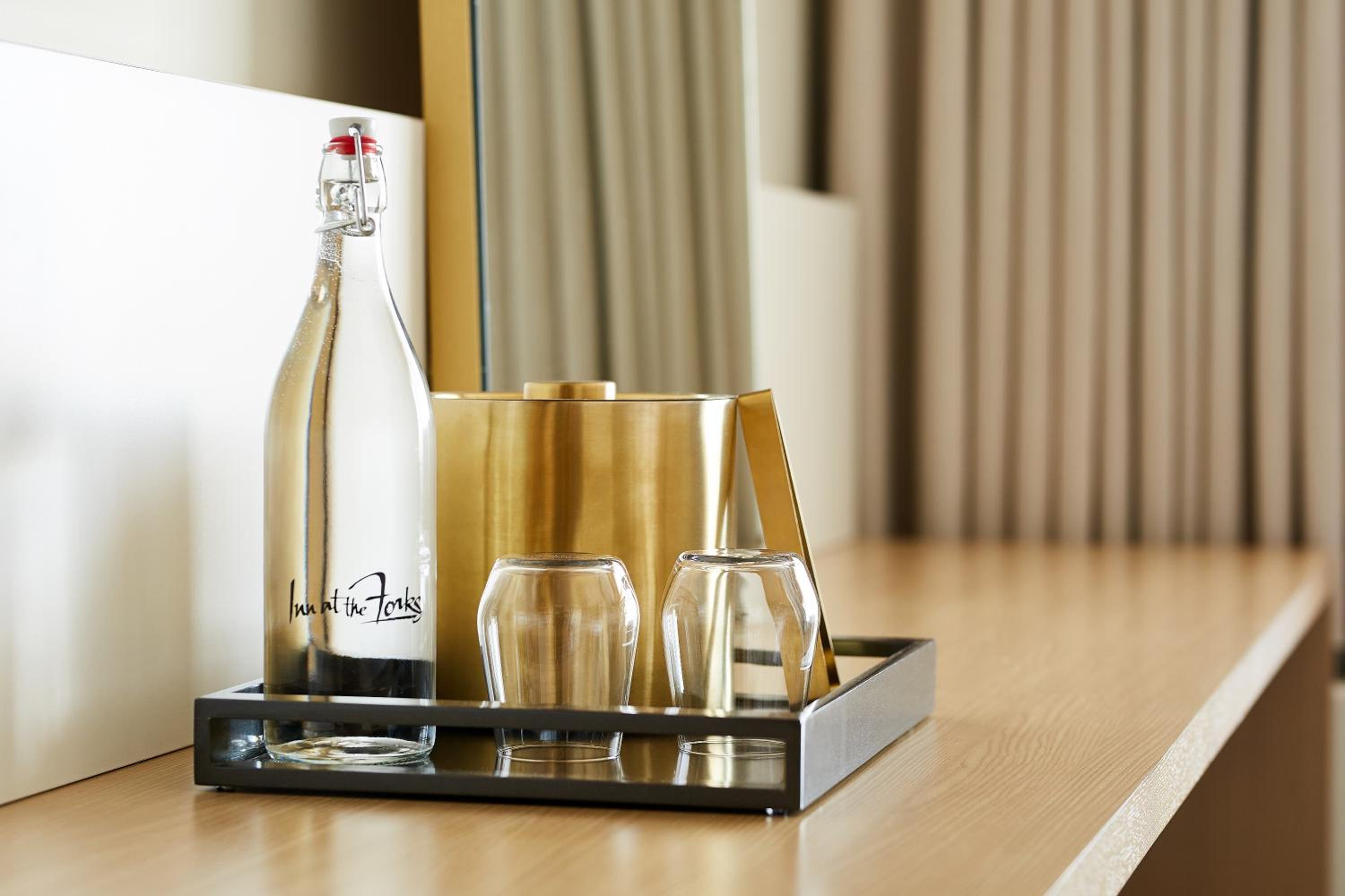Standard Suite photo 2