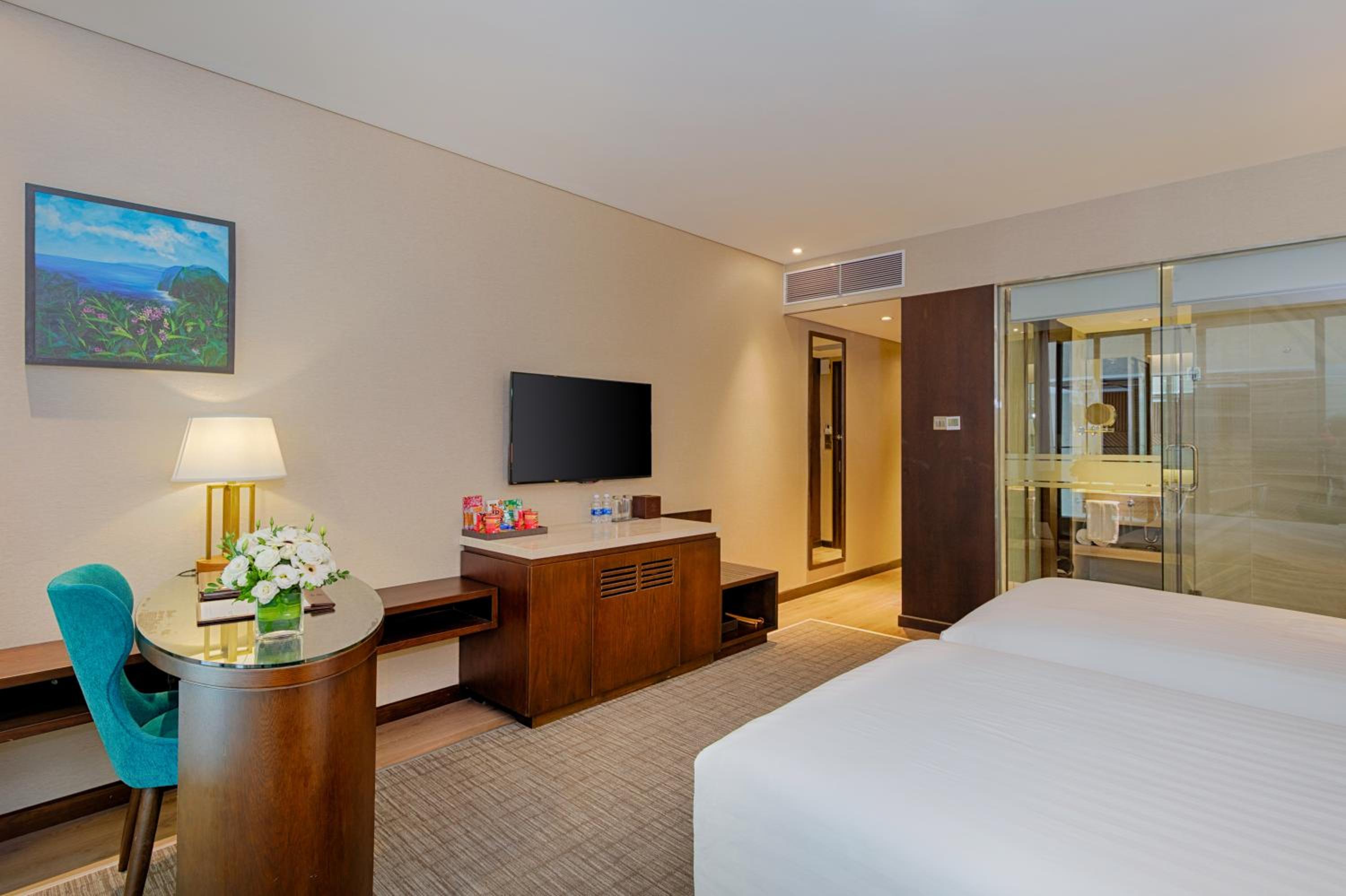 Superior Double or Twin Room No View - Photo 2