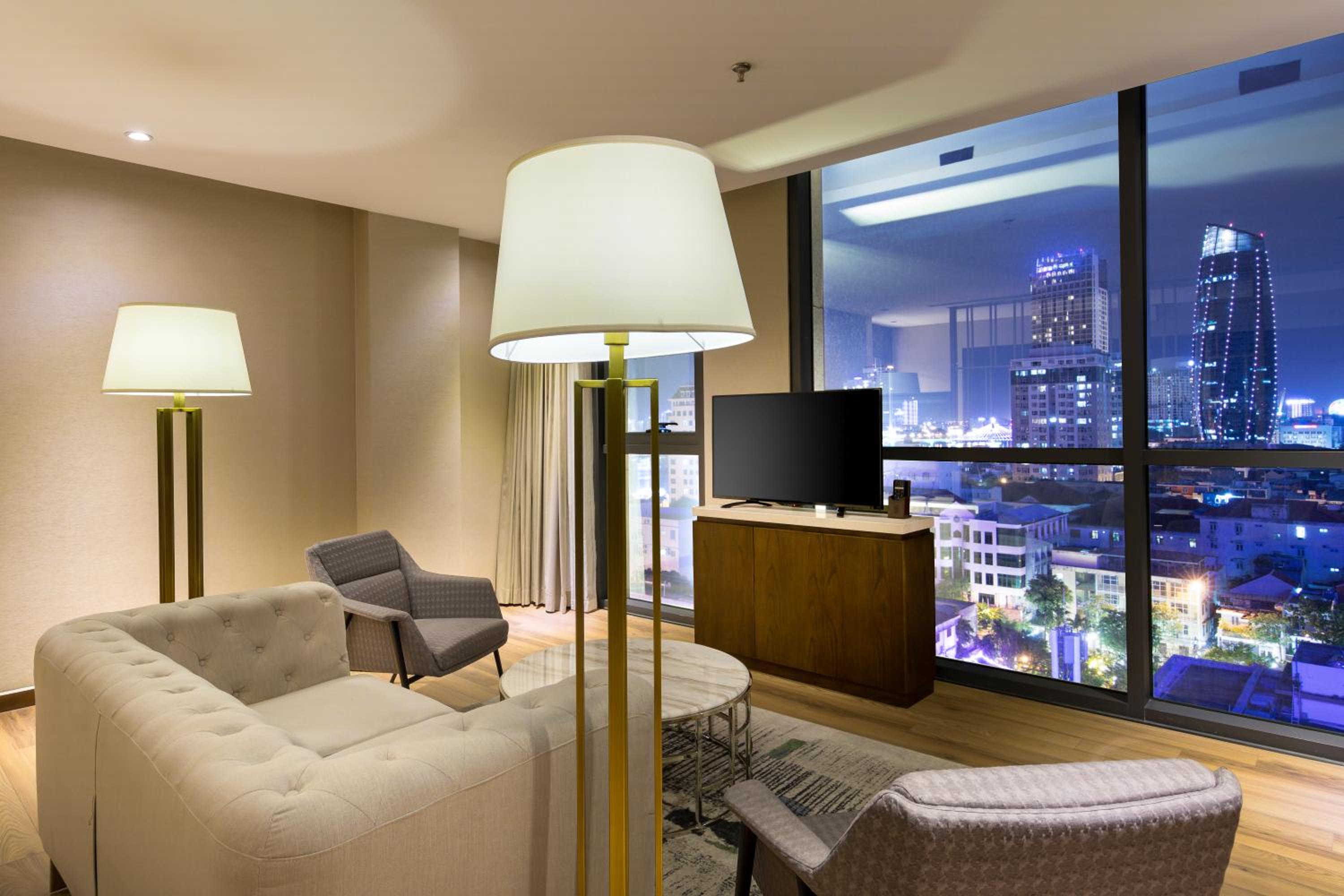 Two-Bedroom Apartment - Photo 4