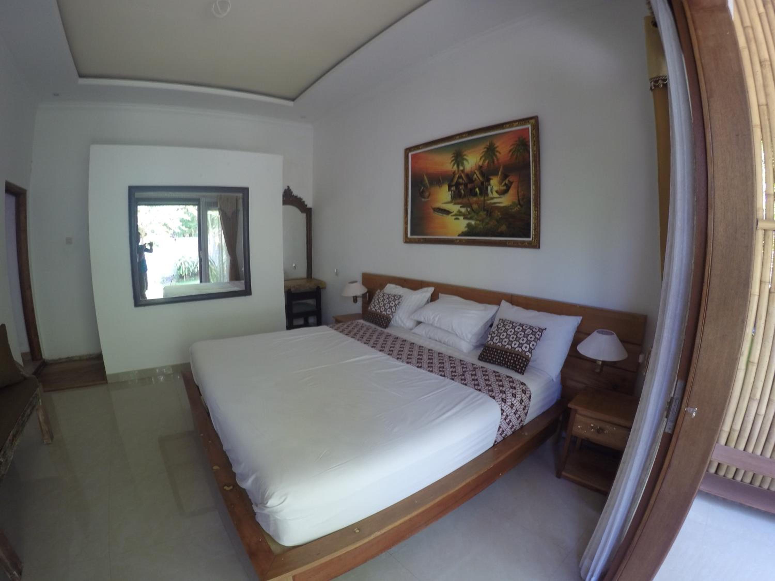 Budget Double Room photo 3