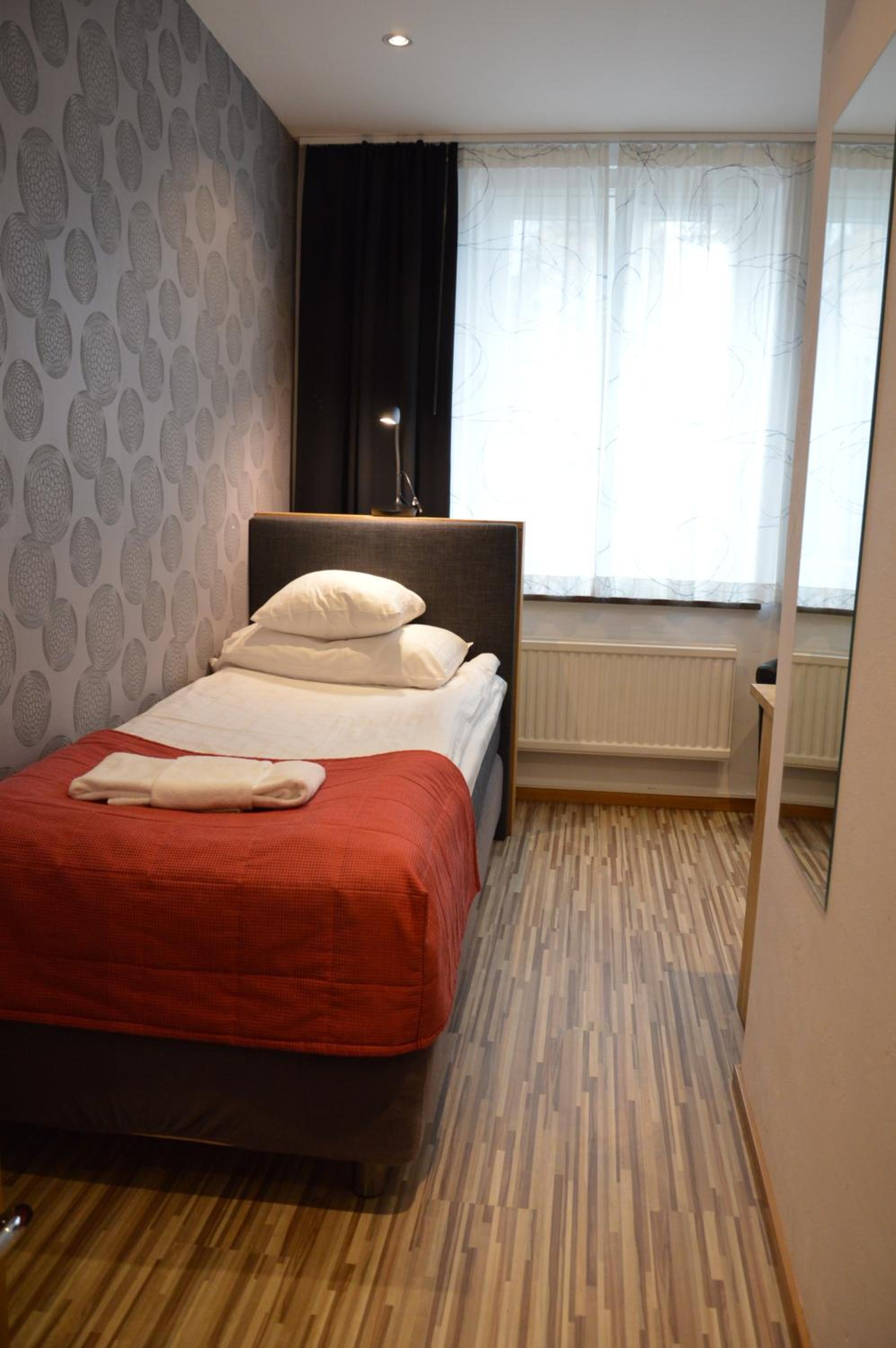Standard Single Room photo 3