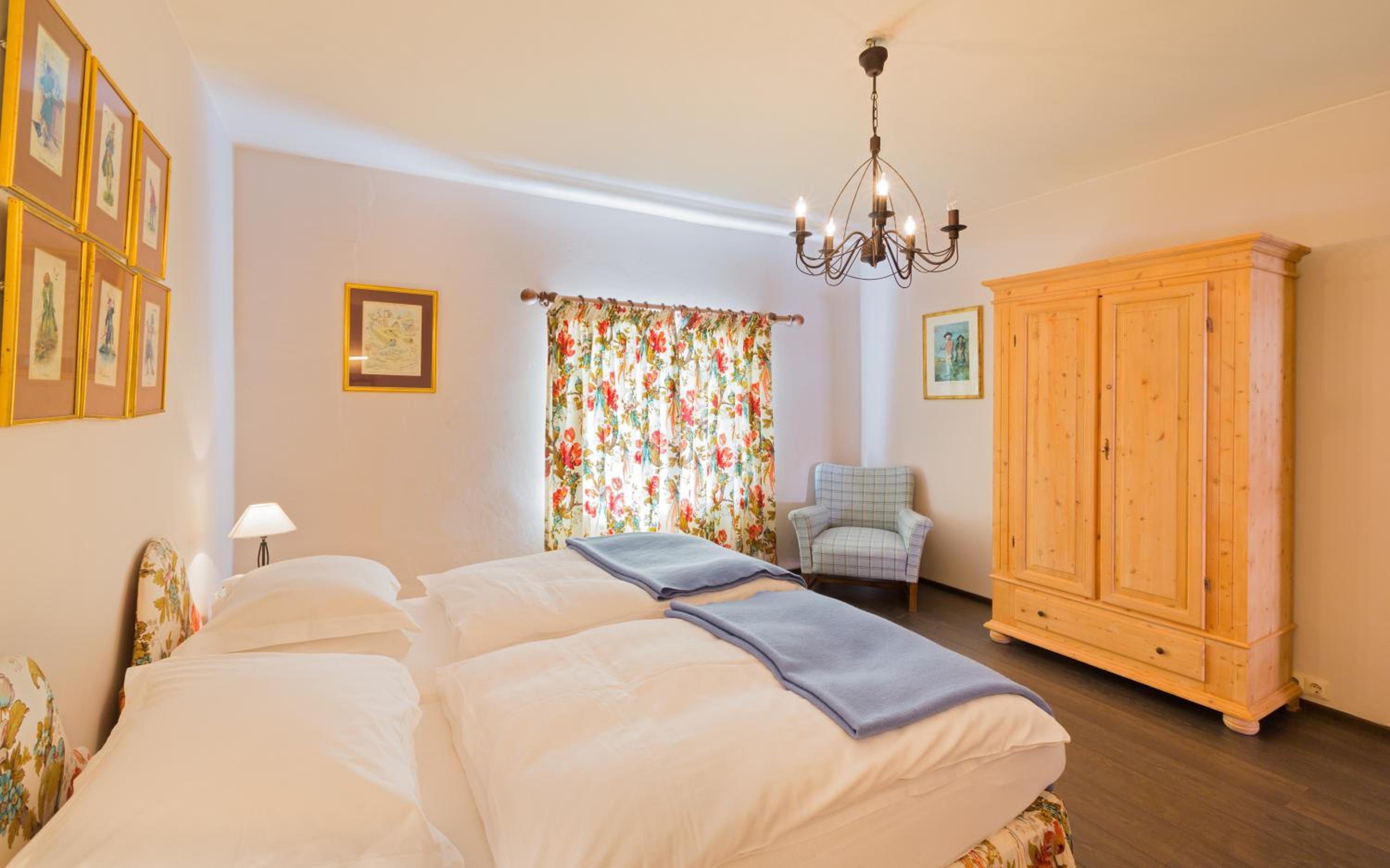 Standard Double Room with Shared Bathroom photo 2