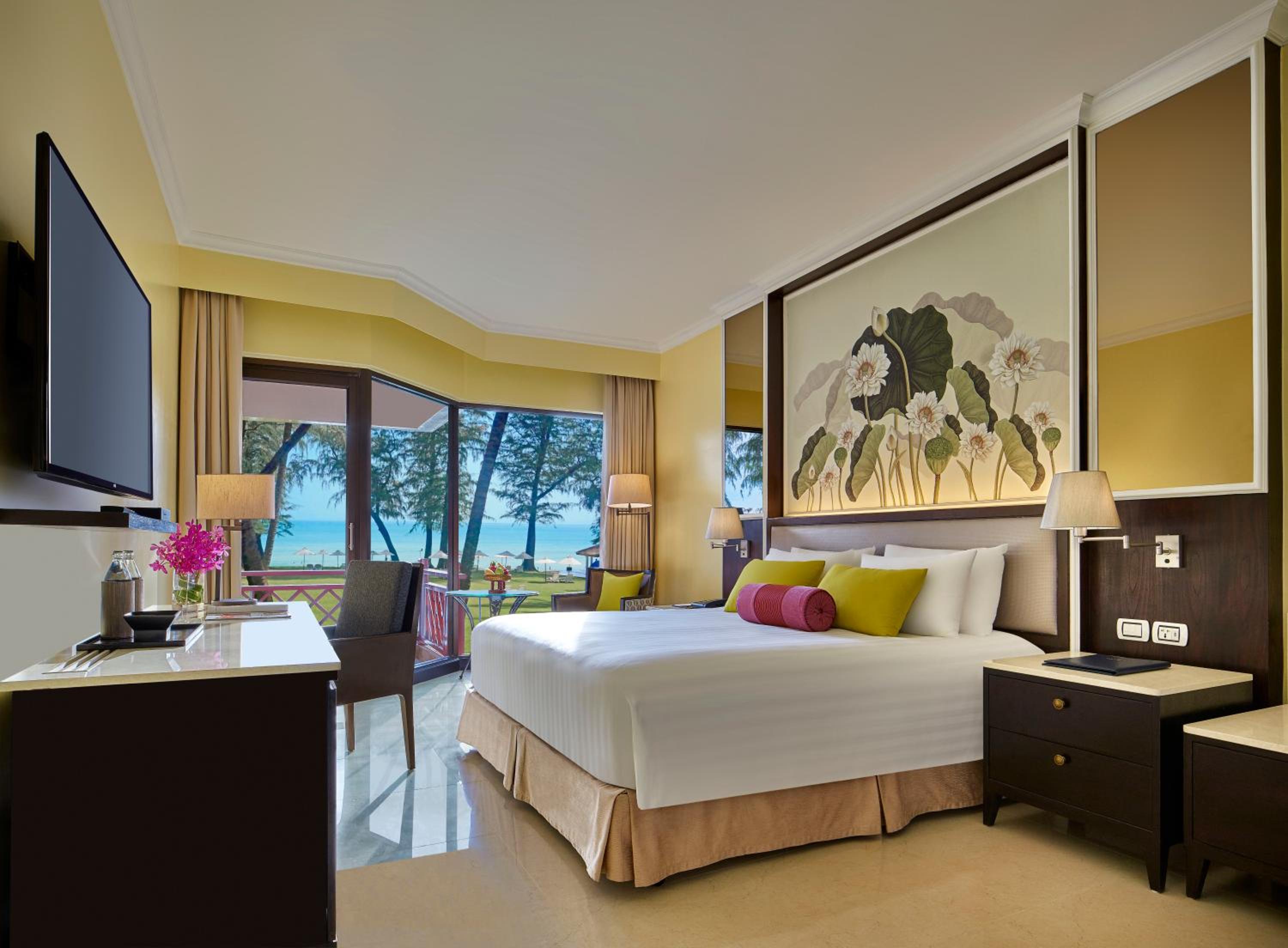 Deluxe Double or Twin Room with Ocean View - Photo 3