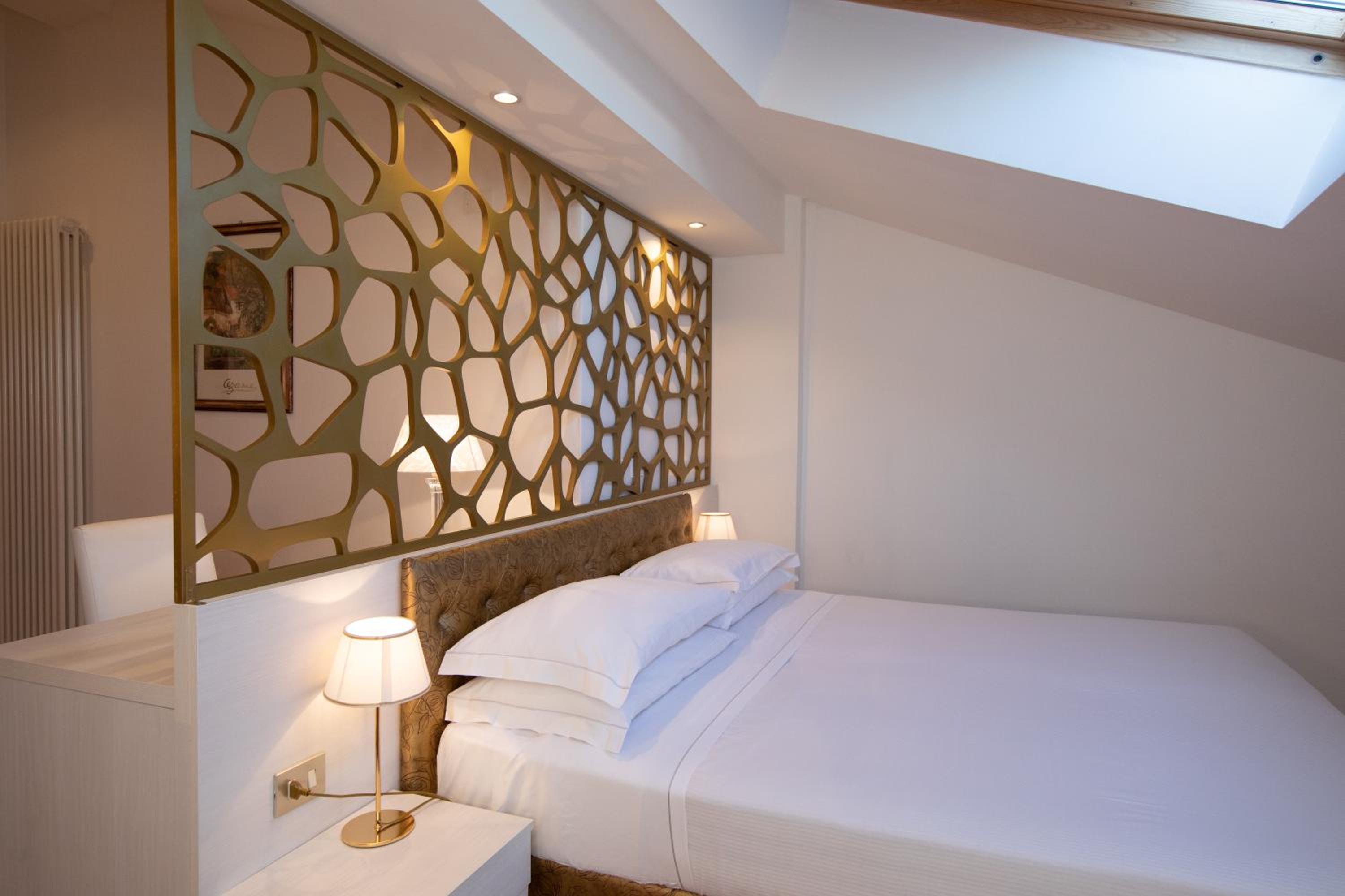 Triple Room - Photo 1