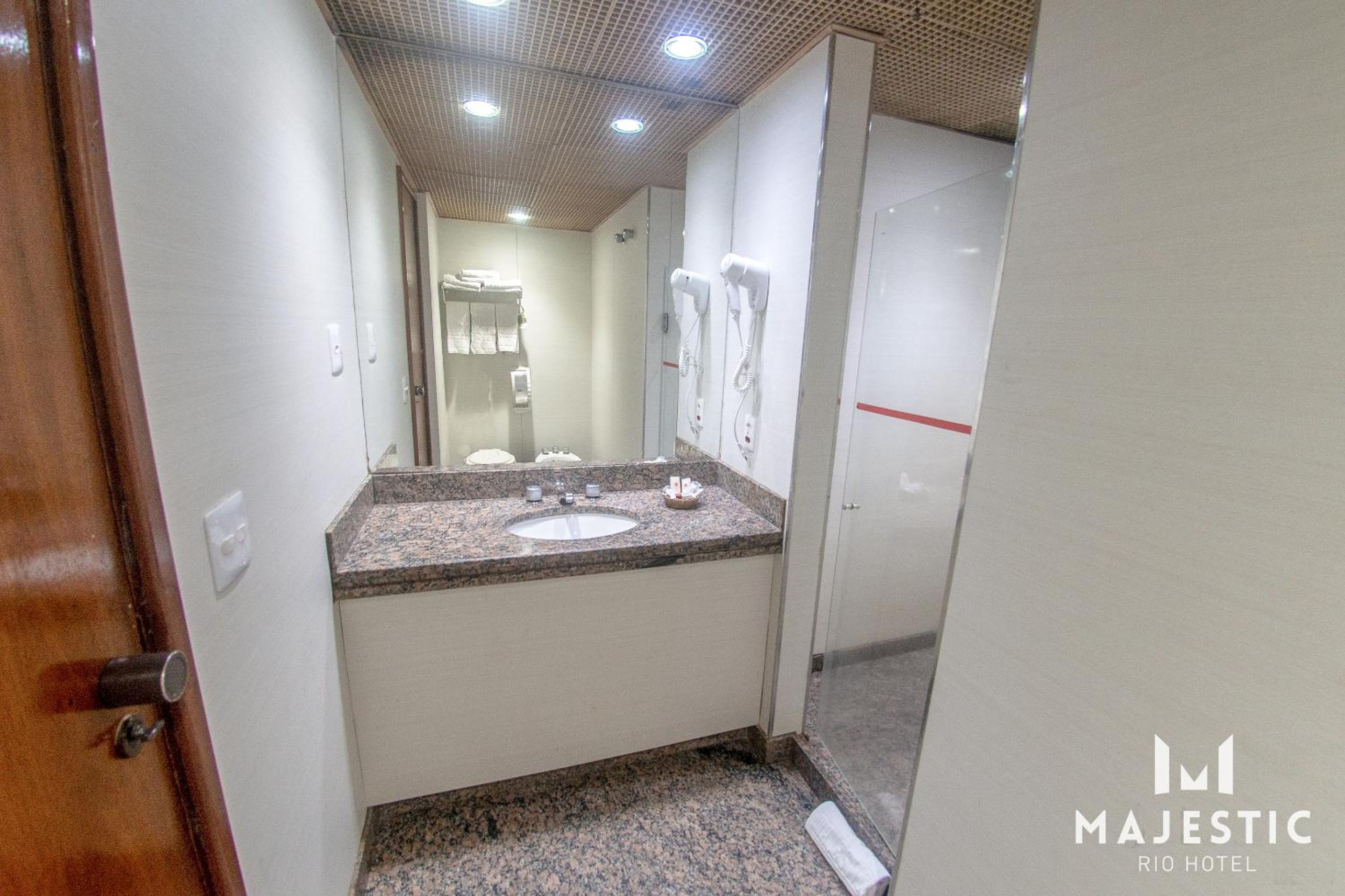 Luxury Triple Room - Photo 2