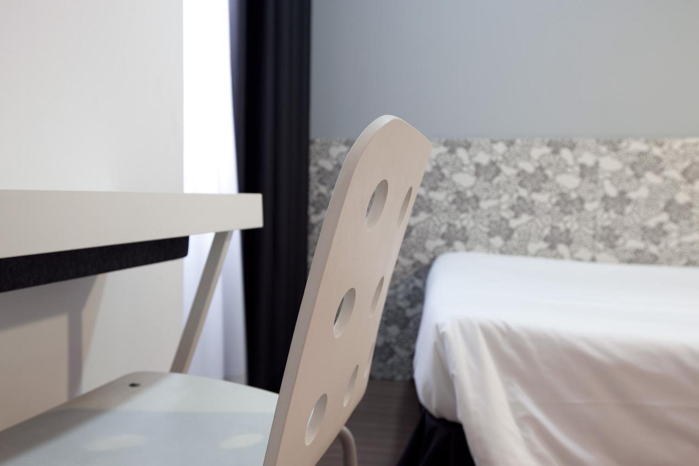 Double Room with Shared Bathroom photo 2