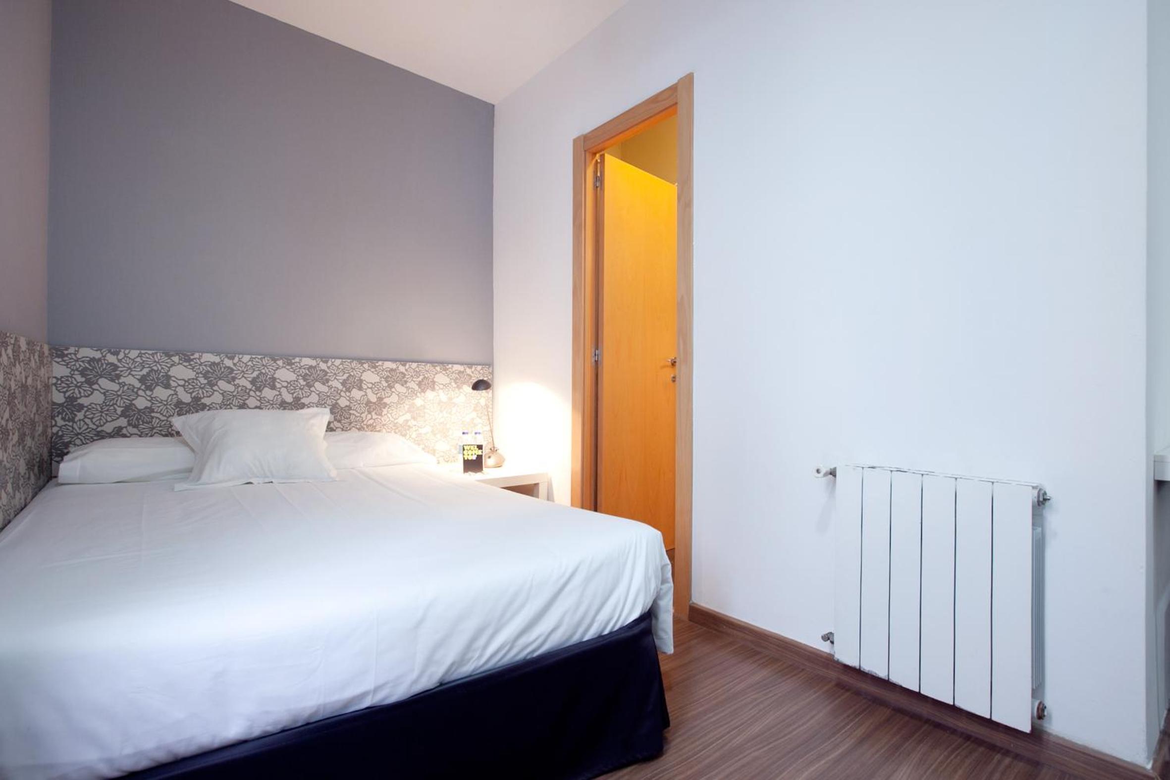 Habitación Doble con Baño Privado