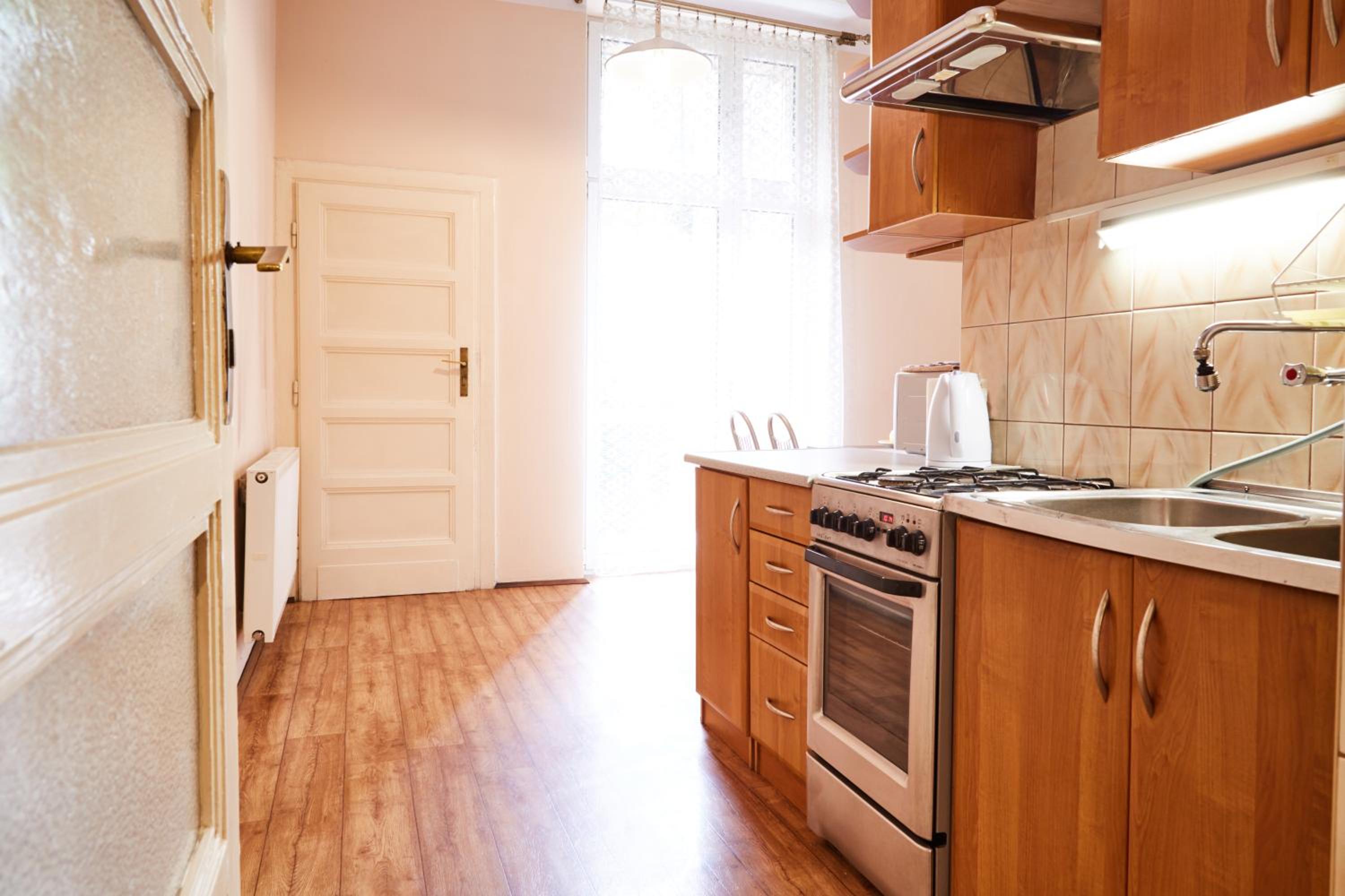 Two-Bedroom Apartment - Photo 10
