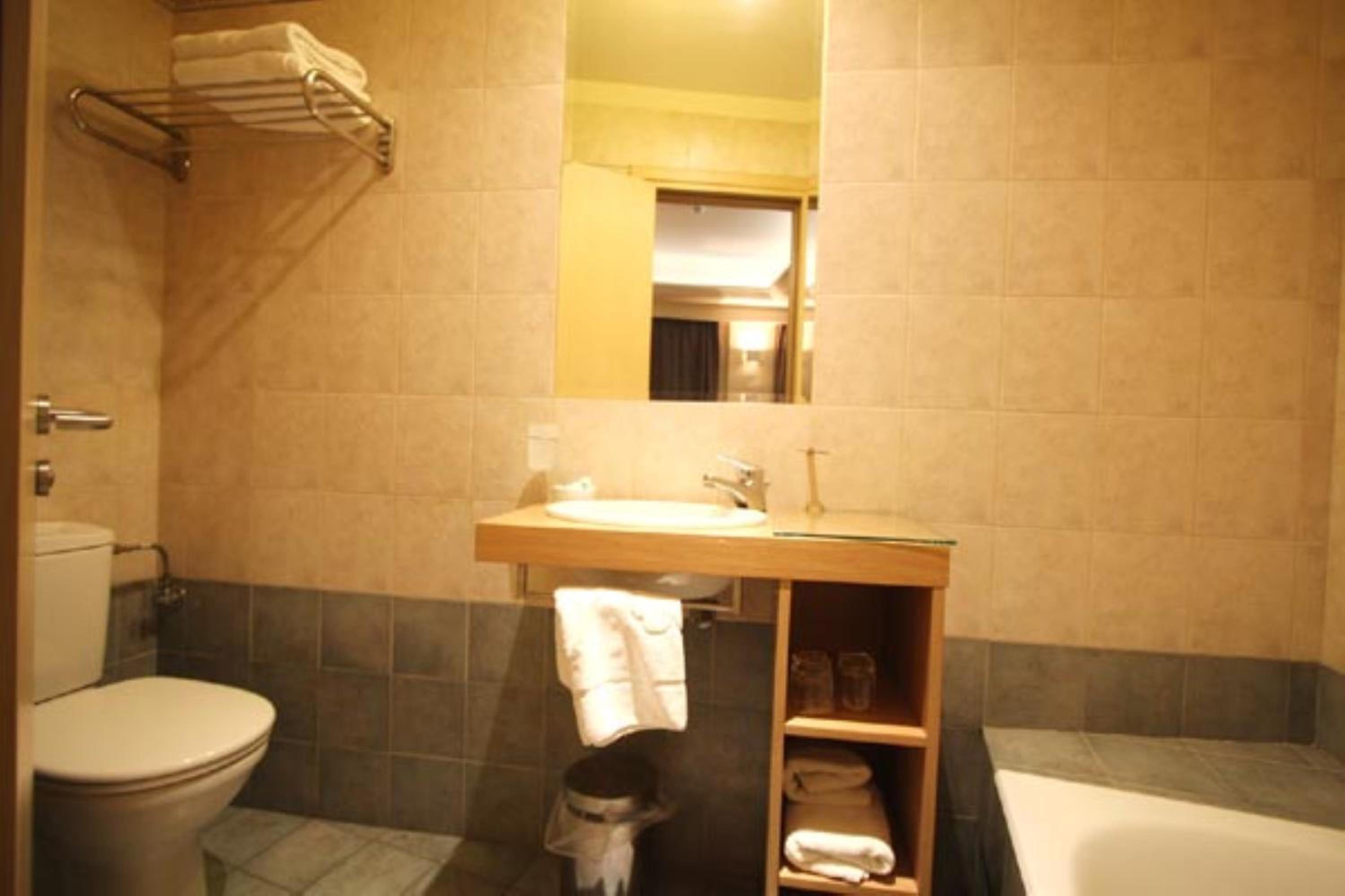 Double or Twin Room photo 2