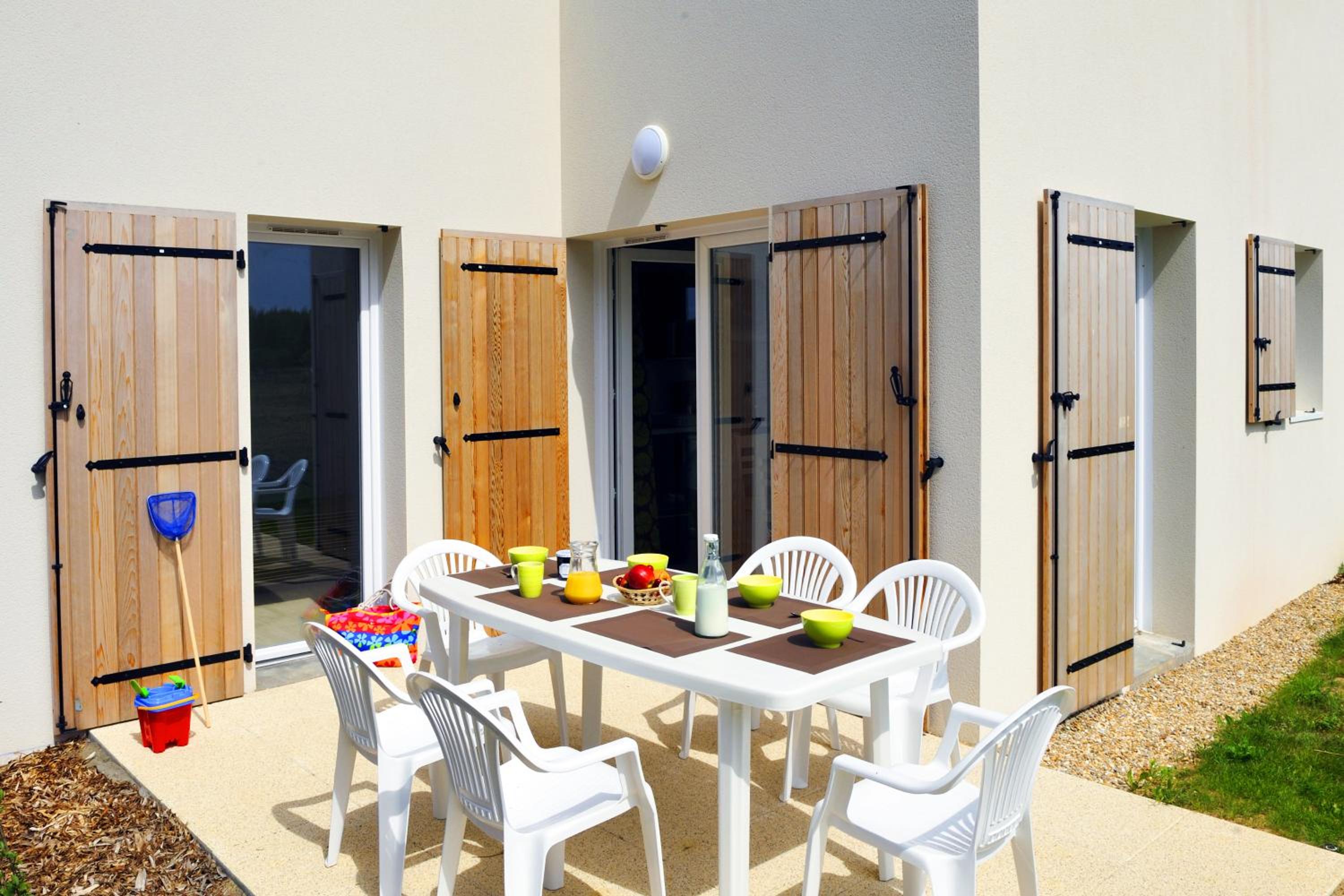 Two-Bedroom Apartment (6 Adults) photo 2