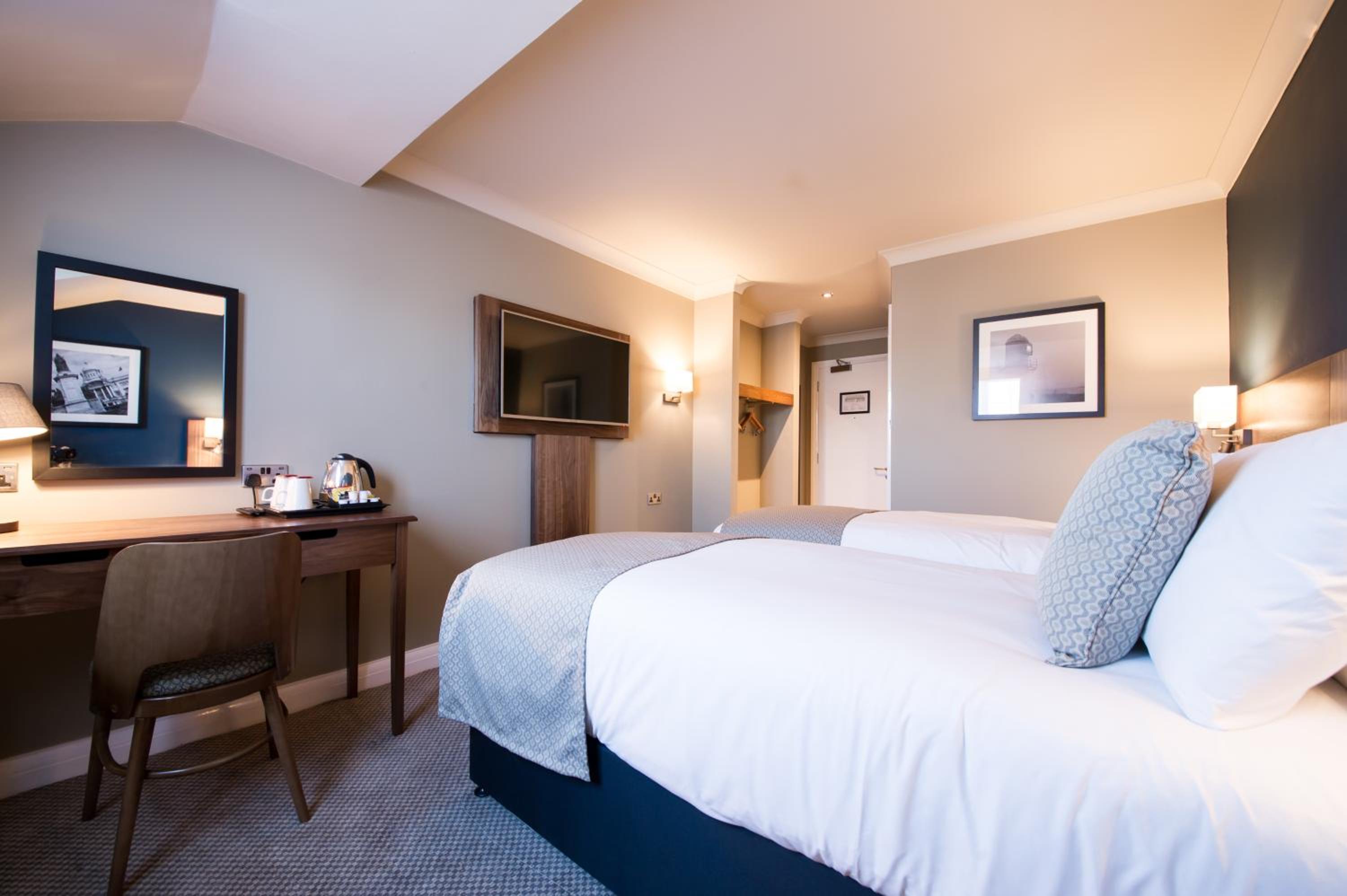 Standard Twin Room photo 1