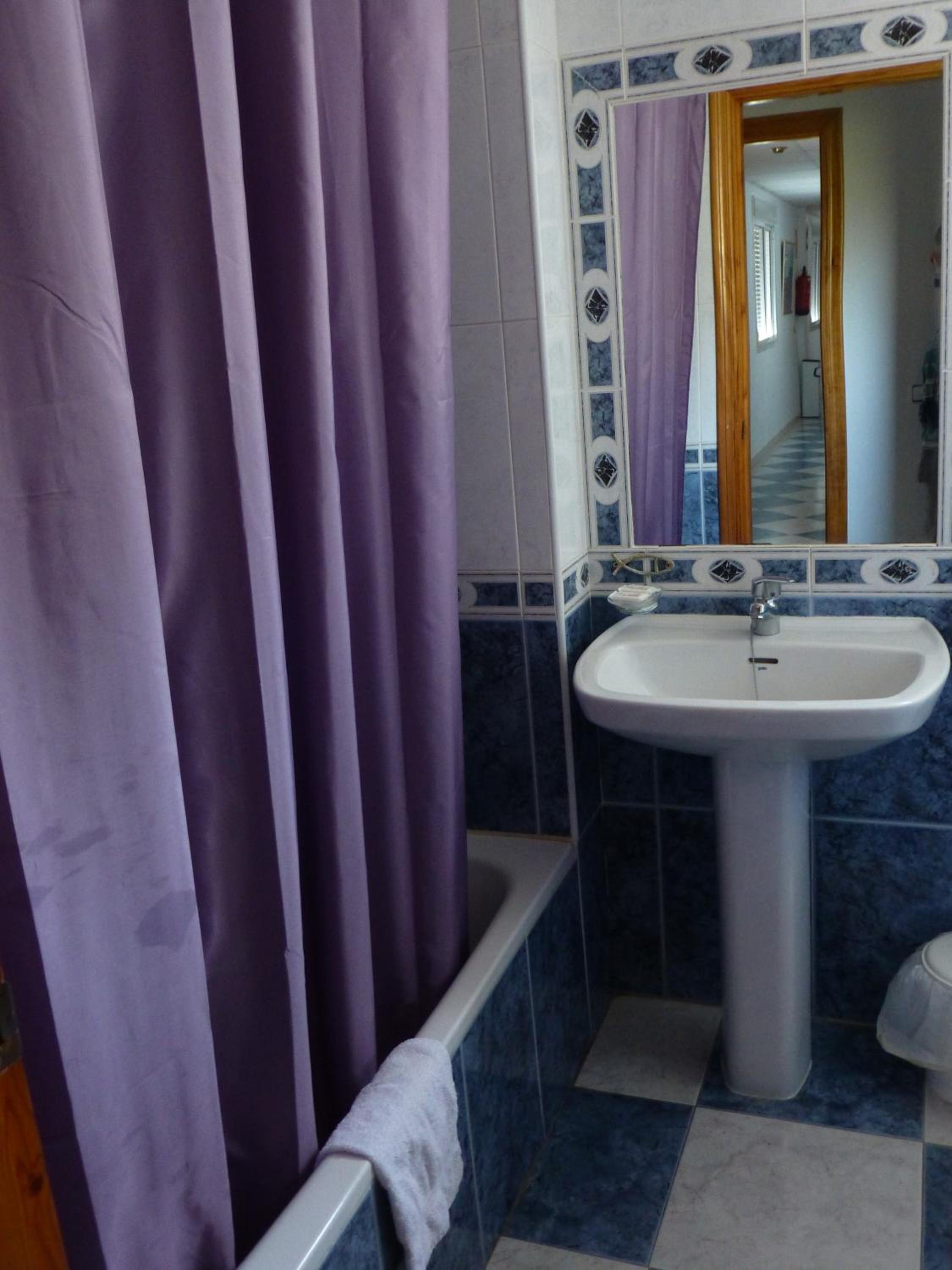 Double or Twin Room with Terrace - Photo 10