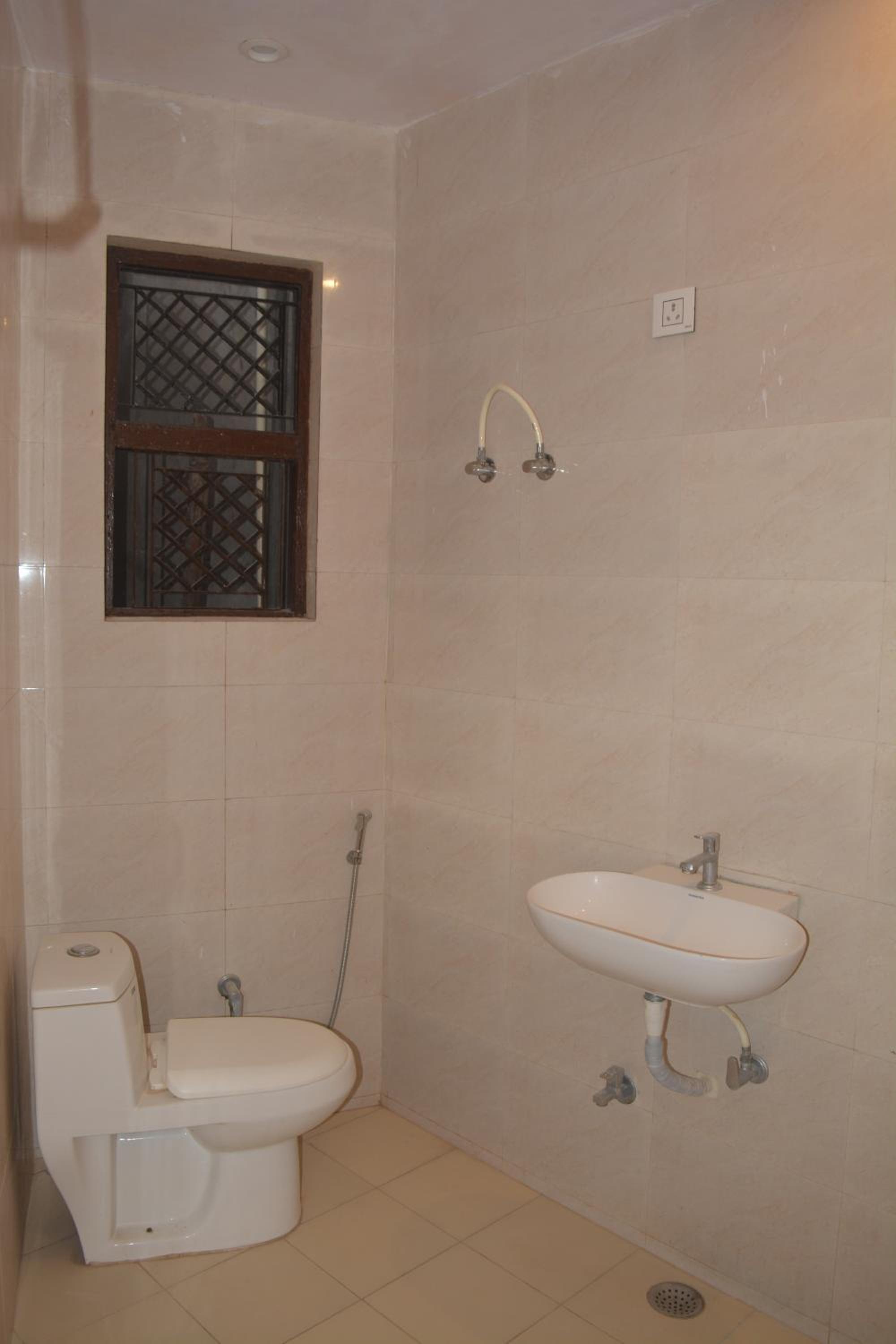 Standard Triple Room - Photo 2