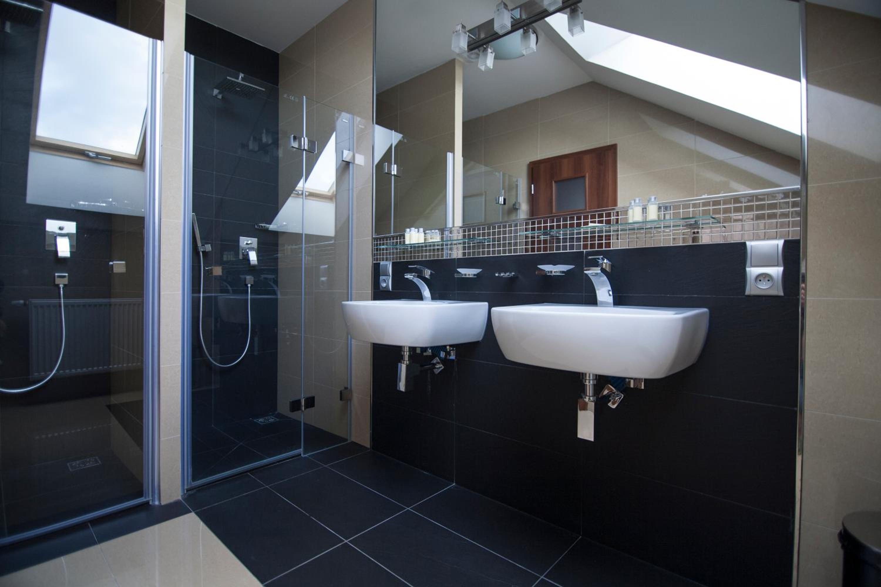 Quadruple Room - Photo 6