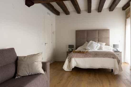Quadruple Room - Photo 4