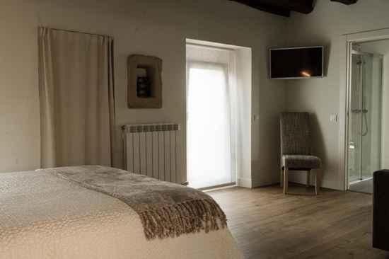 Quadruple Room - Photo 2