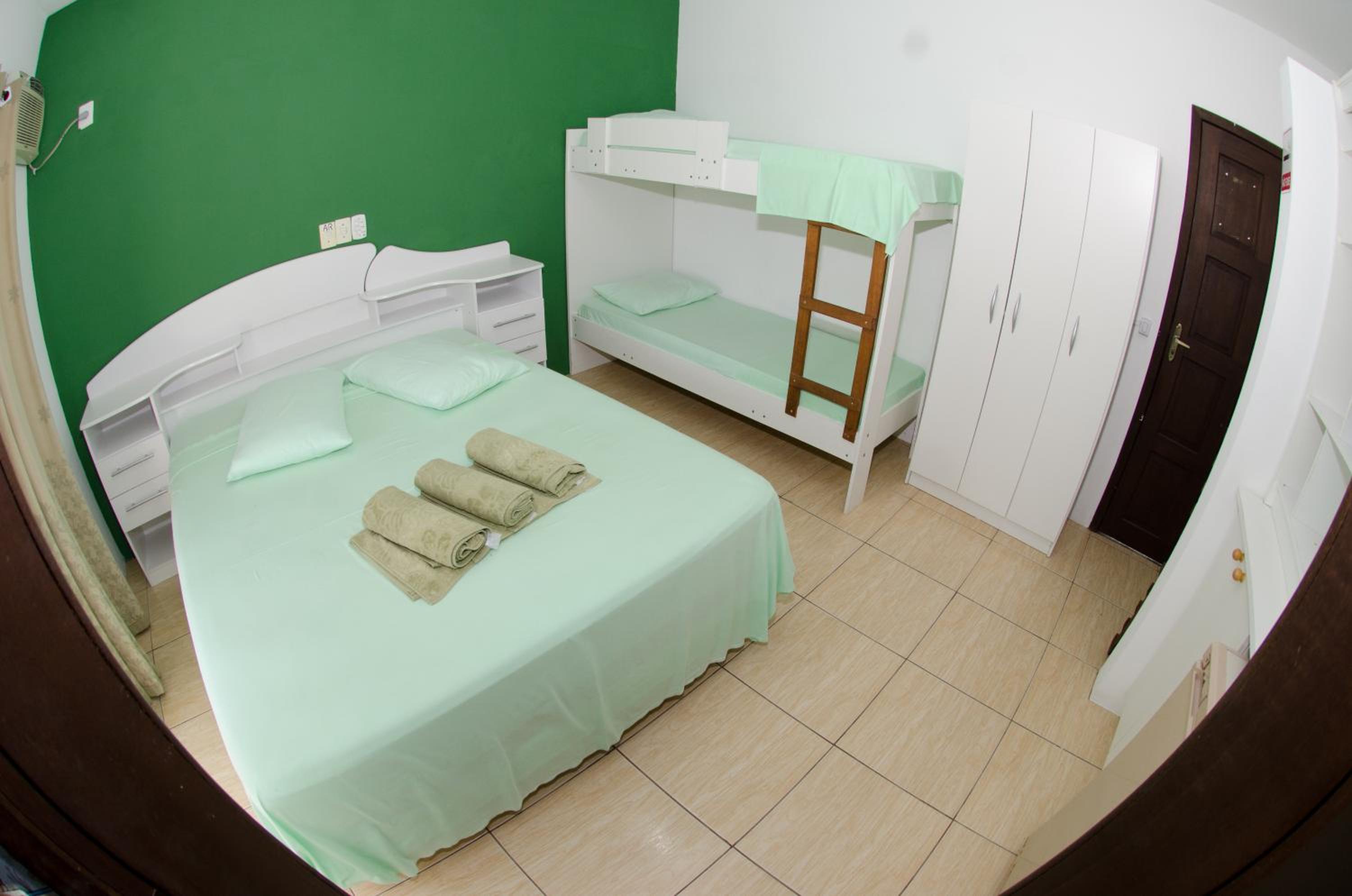 Basic Triple Room photo 1