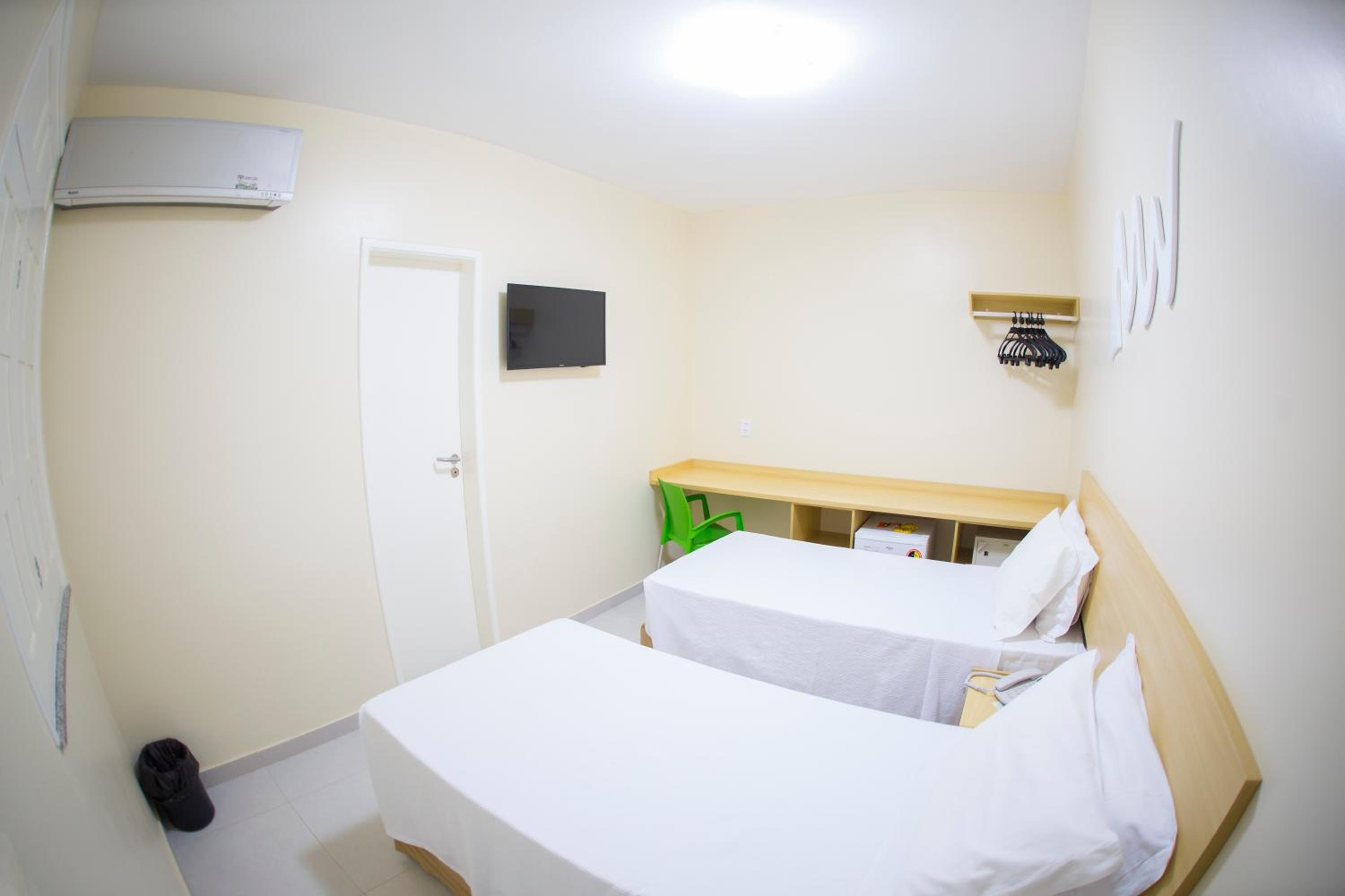 Standard Twin Room photo 1