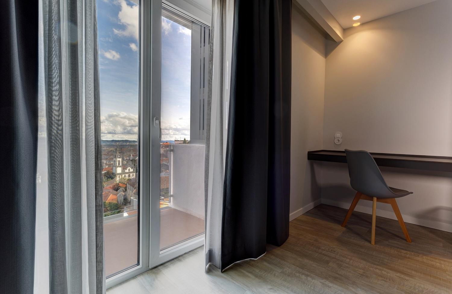 Twin Room - Photo 7