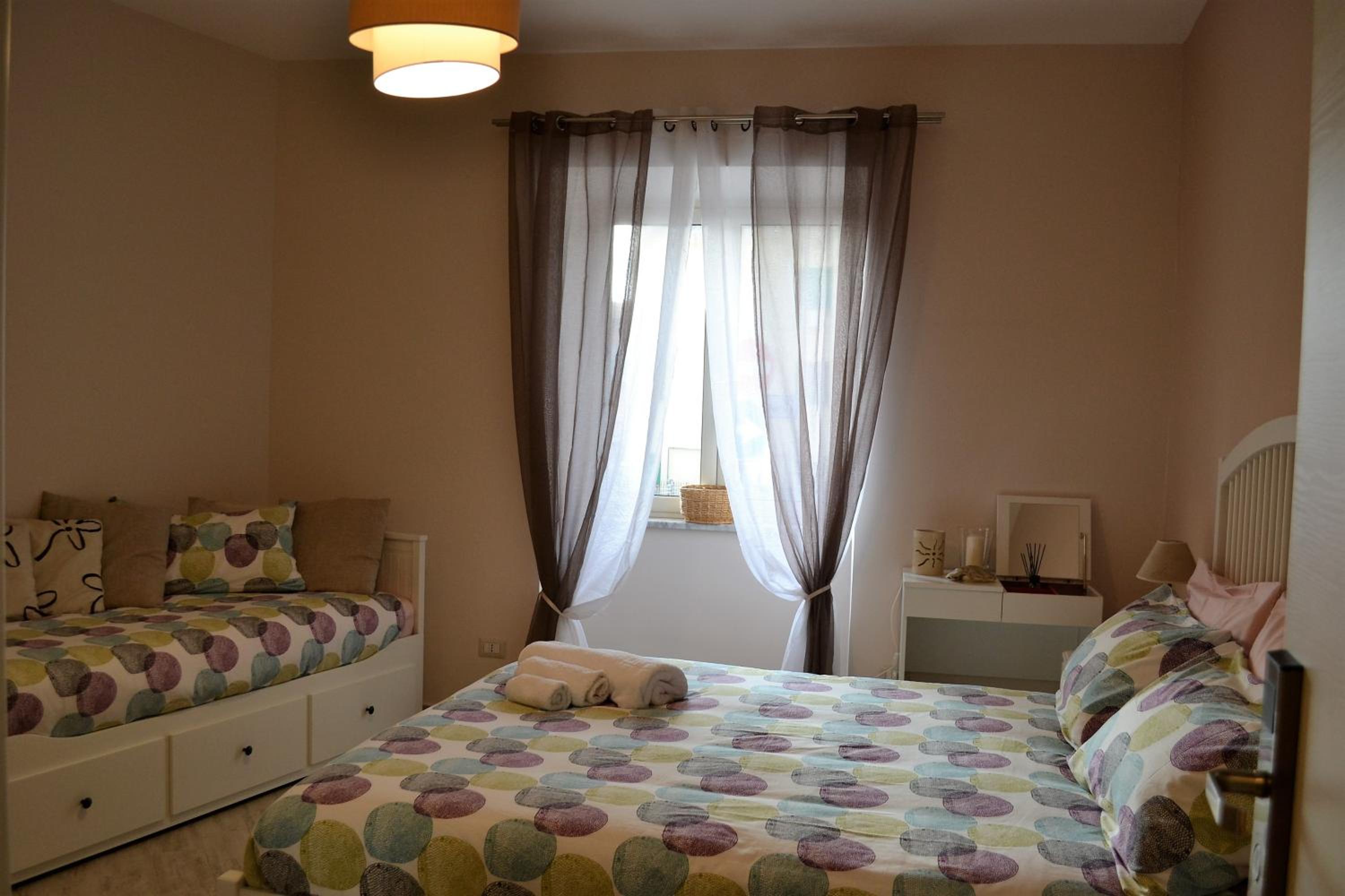 Triple Room with Private Bathroom photo 1