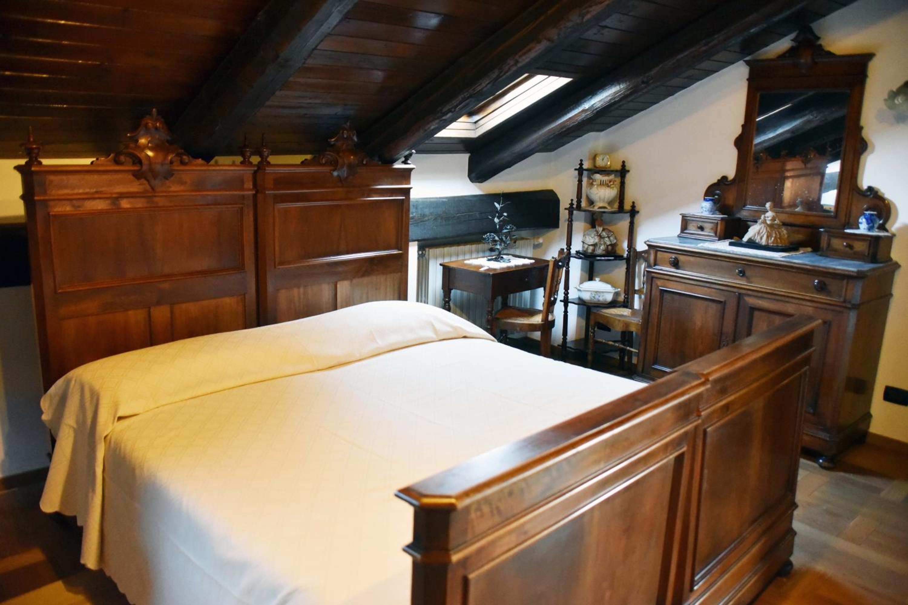 Double Room - Photo 3