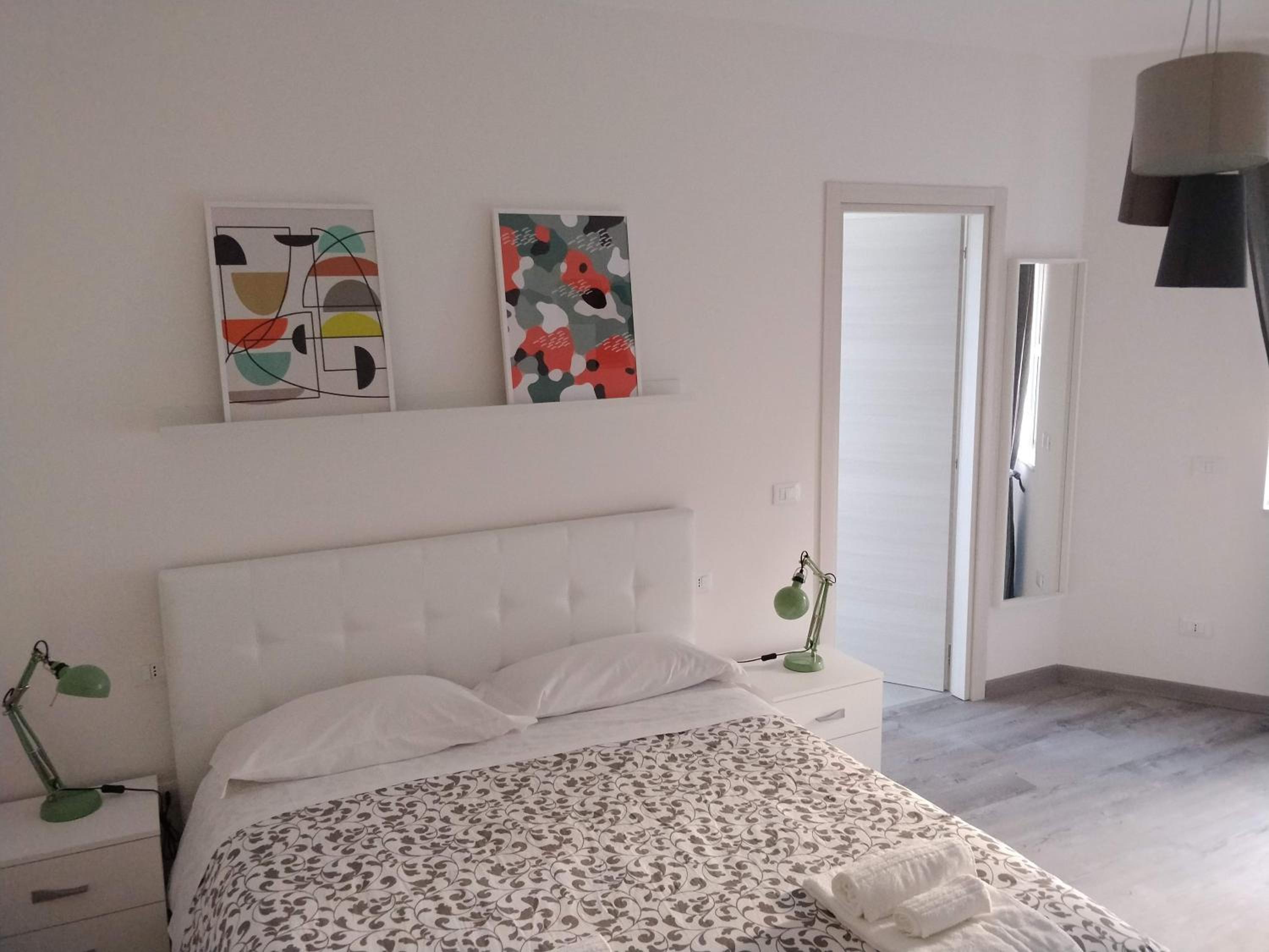Deluxe Room - Photo 3